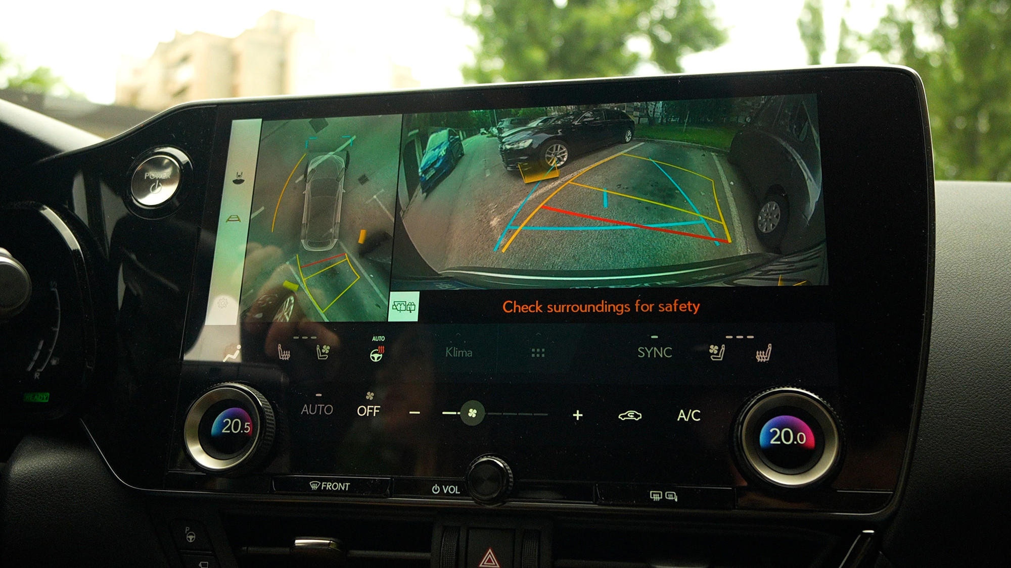 VIDEO Vozili smo jedan od najpoželjnijih plug-in SUV-ova godine. Evo dojmova