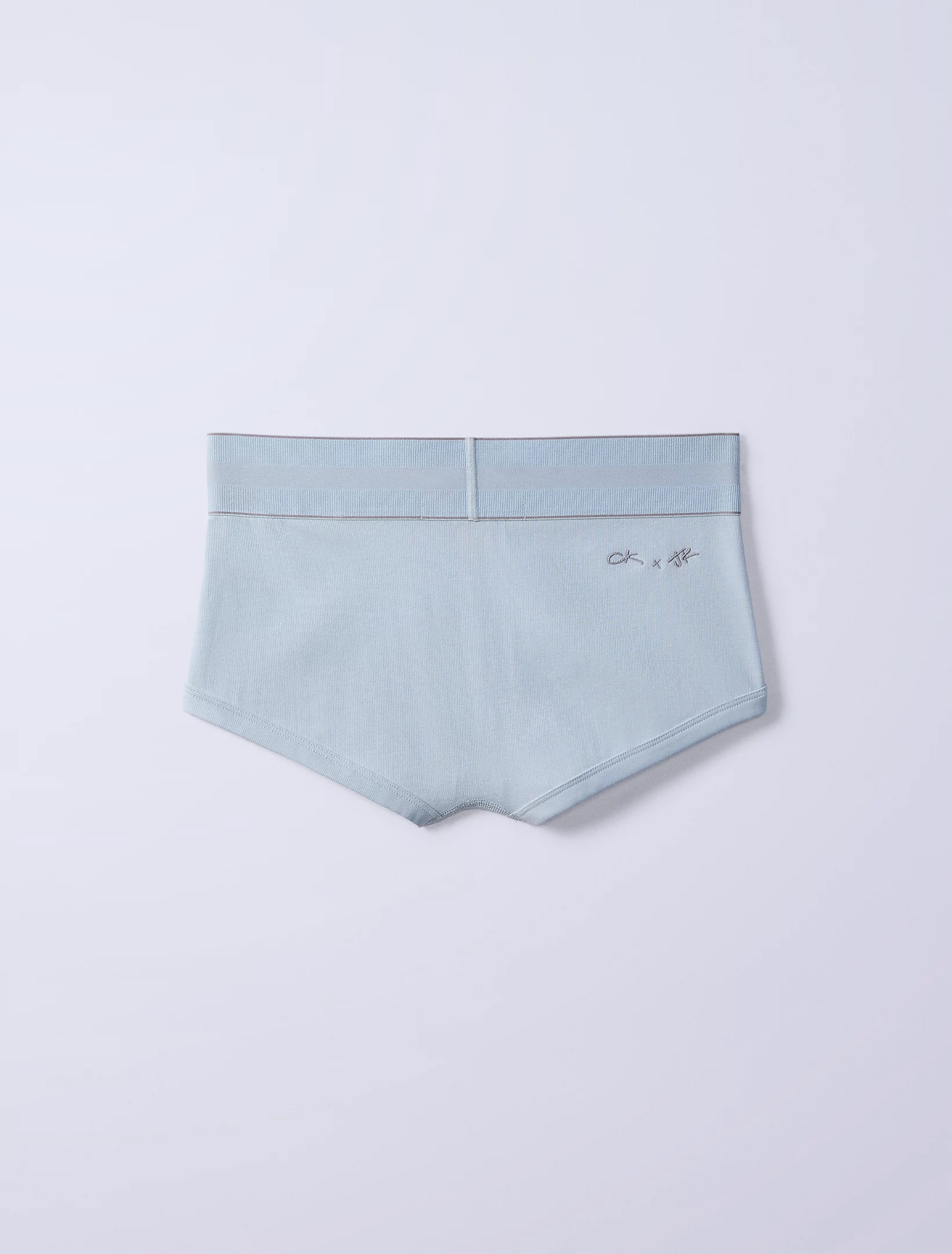 Calvin Klein računa na pomamu: stiže kolekcija s korejskom zvijezdom
