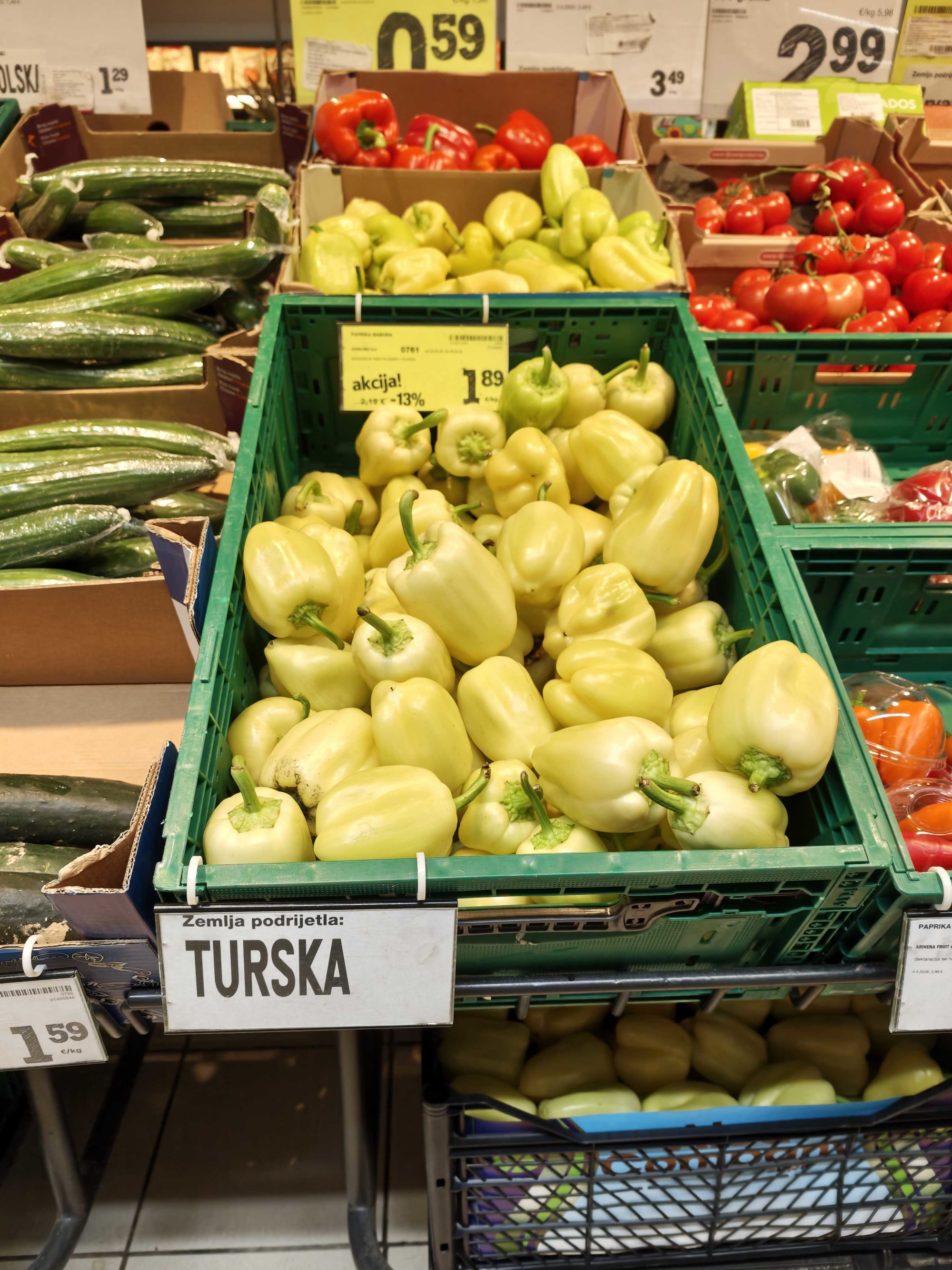 FOTO Što zapravo kupujemo u dućanima? Paprika stiže iz Turske, a kupus iz Nizozemske