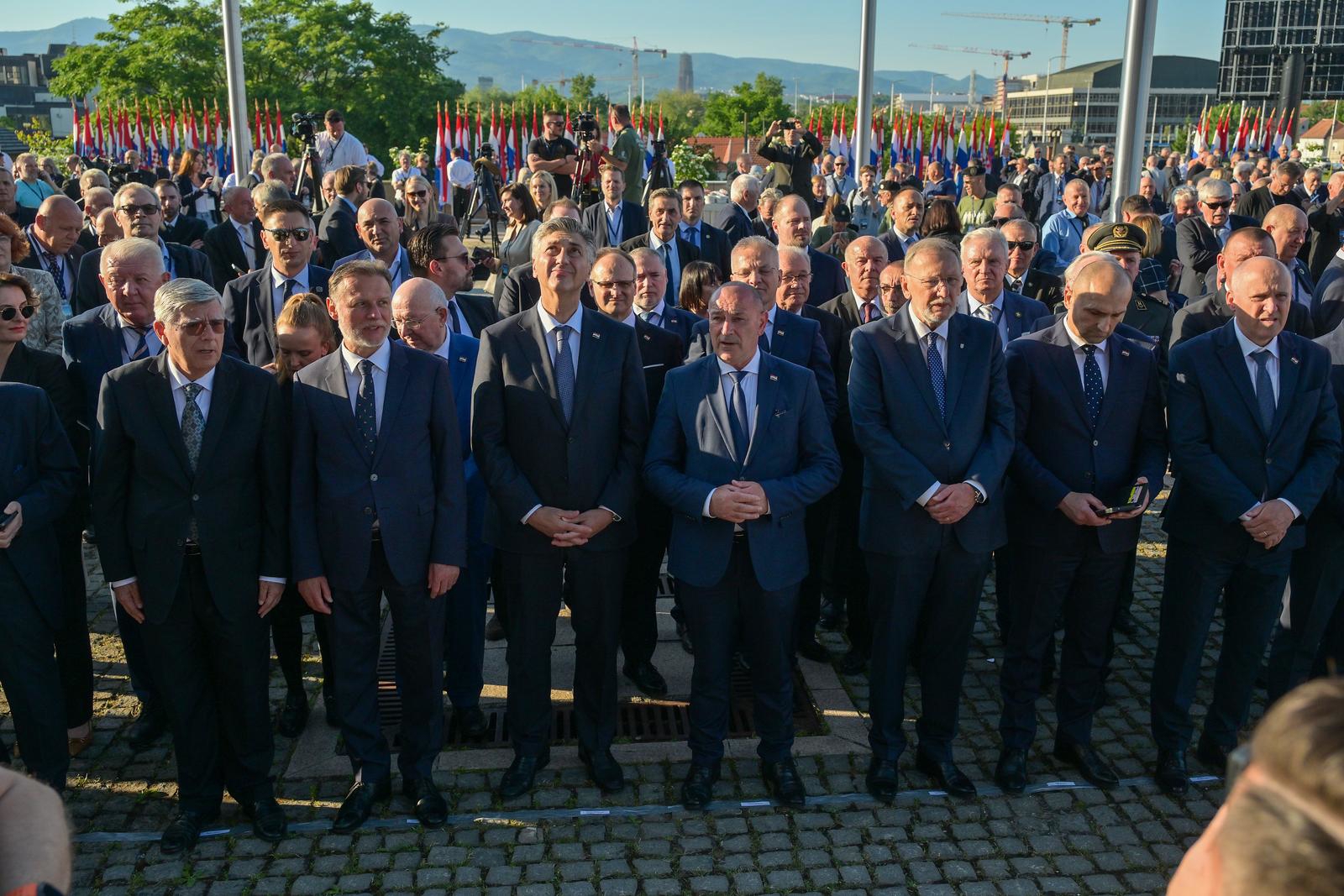 Gotovina o Hrvatskoj vojsci: "Sretan sam, Oružane snage se razvijaju"