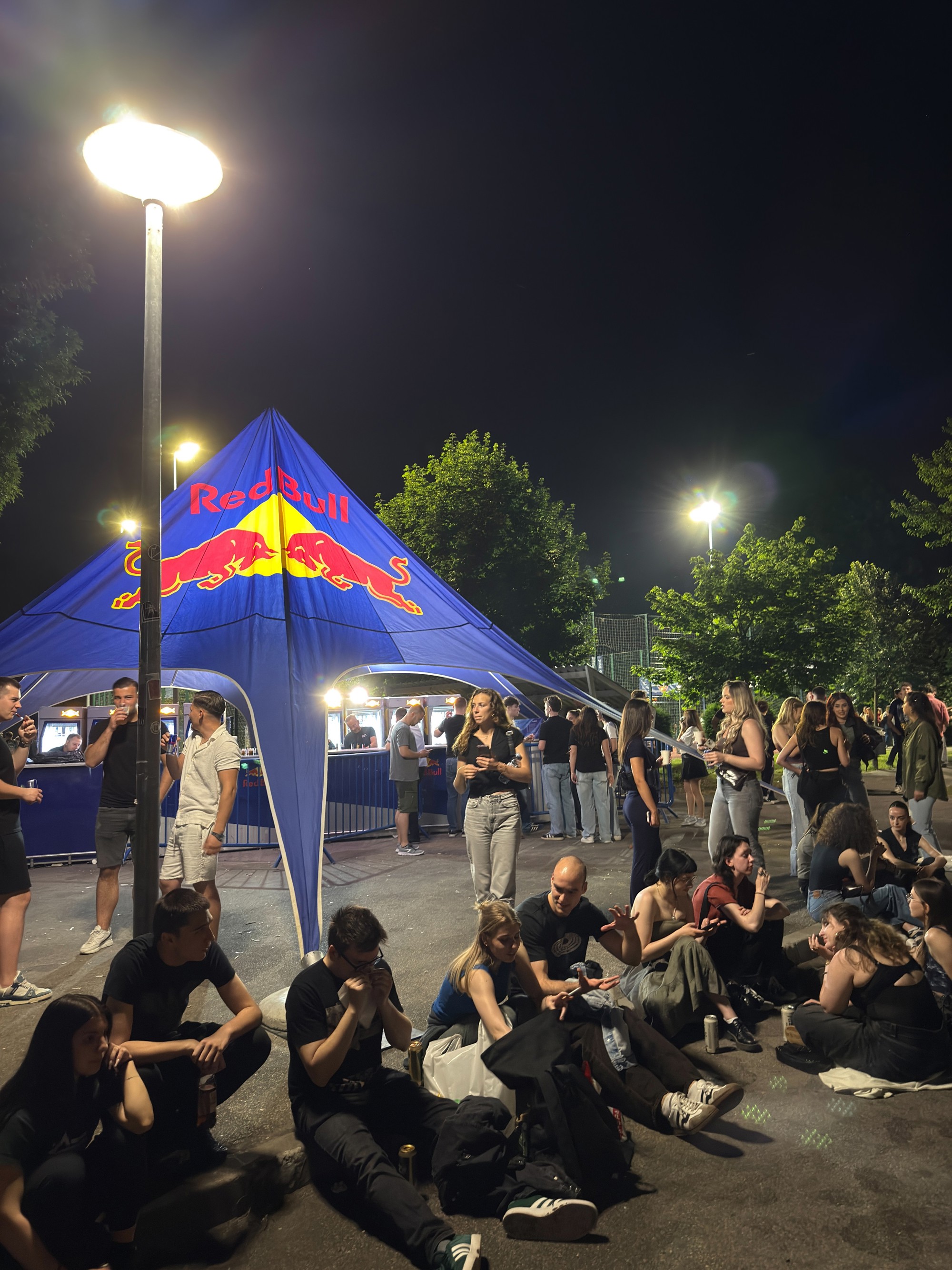 Najpopularniji studentski party u Zagrebu: Pogledajte atmosferu na Radićevim danima