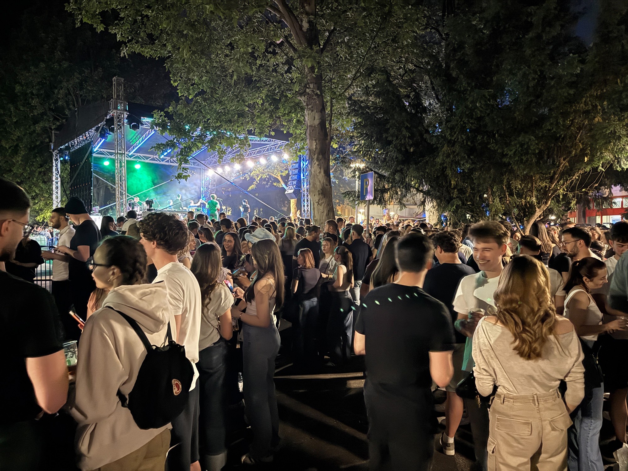 Najpopularniji studentski party u Zagrebu: Pogledajte atmosferu na Radićevim danima