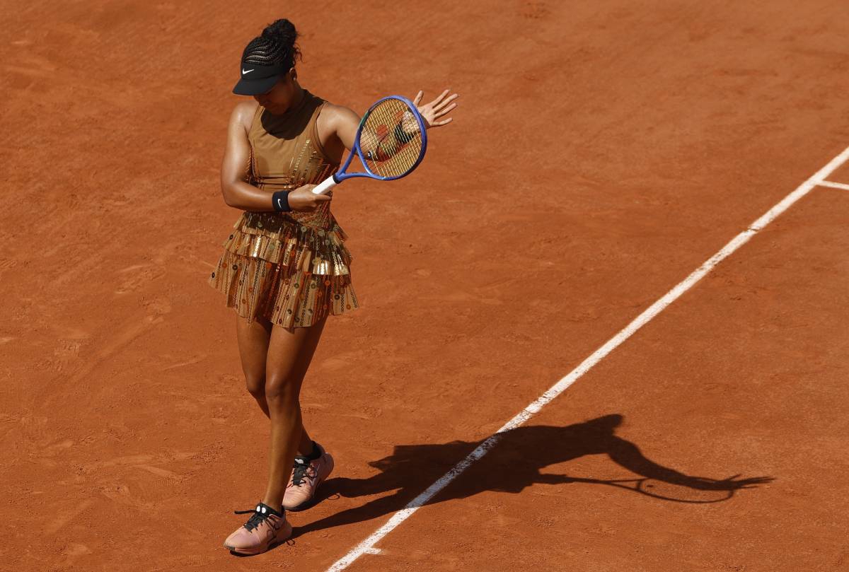 Kako Naomi Osaka prkosi strogim modnim pravilima Wimbledona?