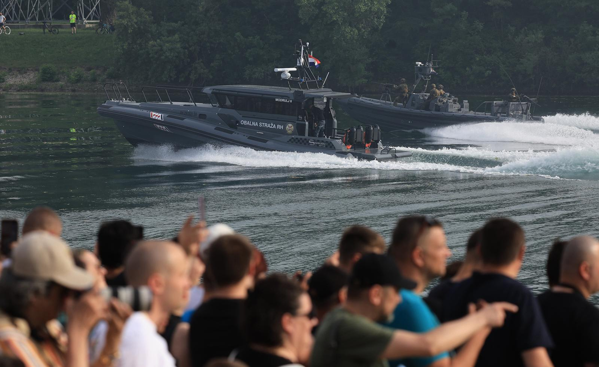 FOTO Hrvatska vojska priredila spektakl na Jarunu