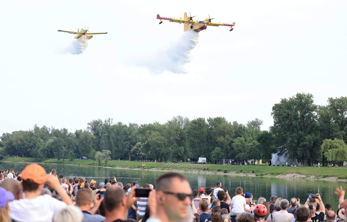 FOTO Hrvatska vojska priredila spektakl na Jarunu