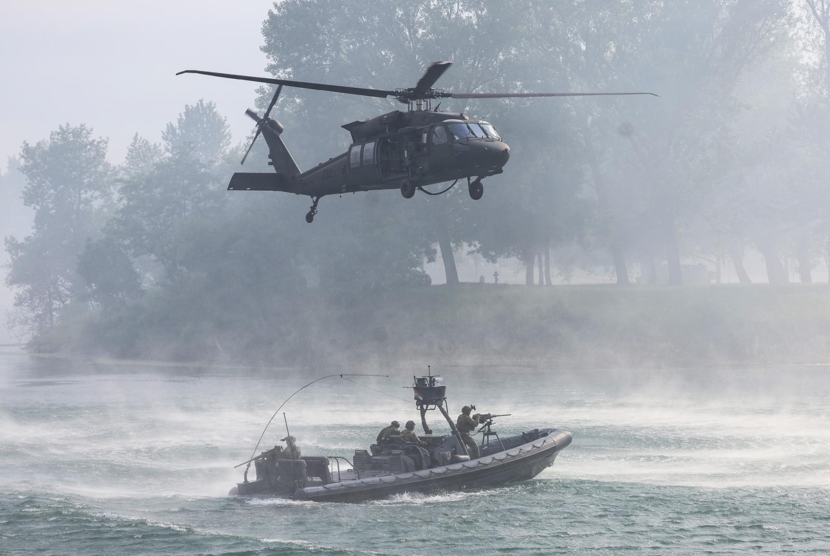 FOTO Hrvatska vojska priredila spektakl na Jarunu