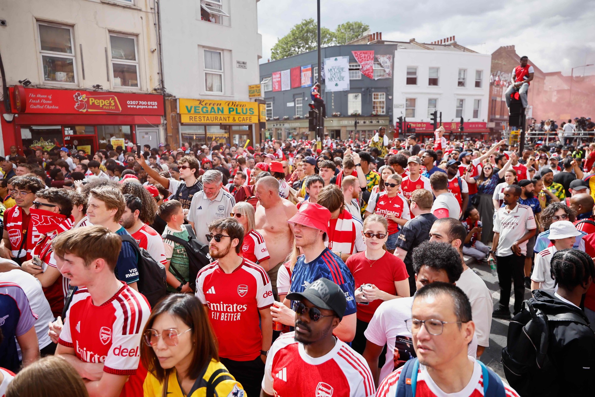 Šest napada nožem nakon Arsenalove fešte u Londonu
