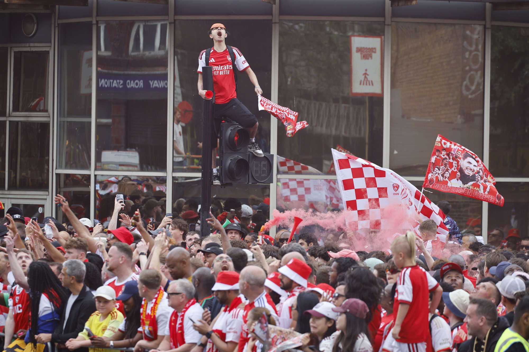 Šest napada nožem nakon Arsenalove fešte u Londonu