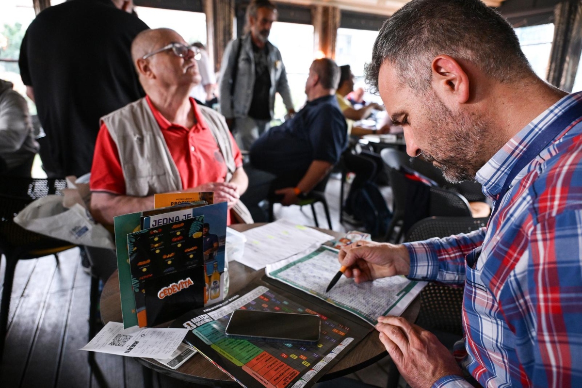 FOTO Panini groznica trese Zagreb, neke sličice gotovo je nemoguće pronaći
