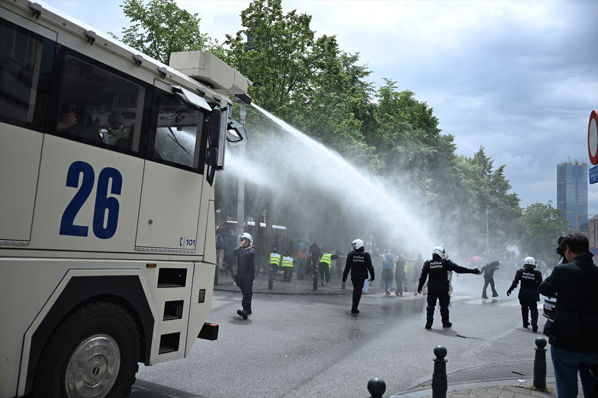 VIDEO I FOTO Ovo je Bruxelles dok prosvjeduju studenti i profesori