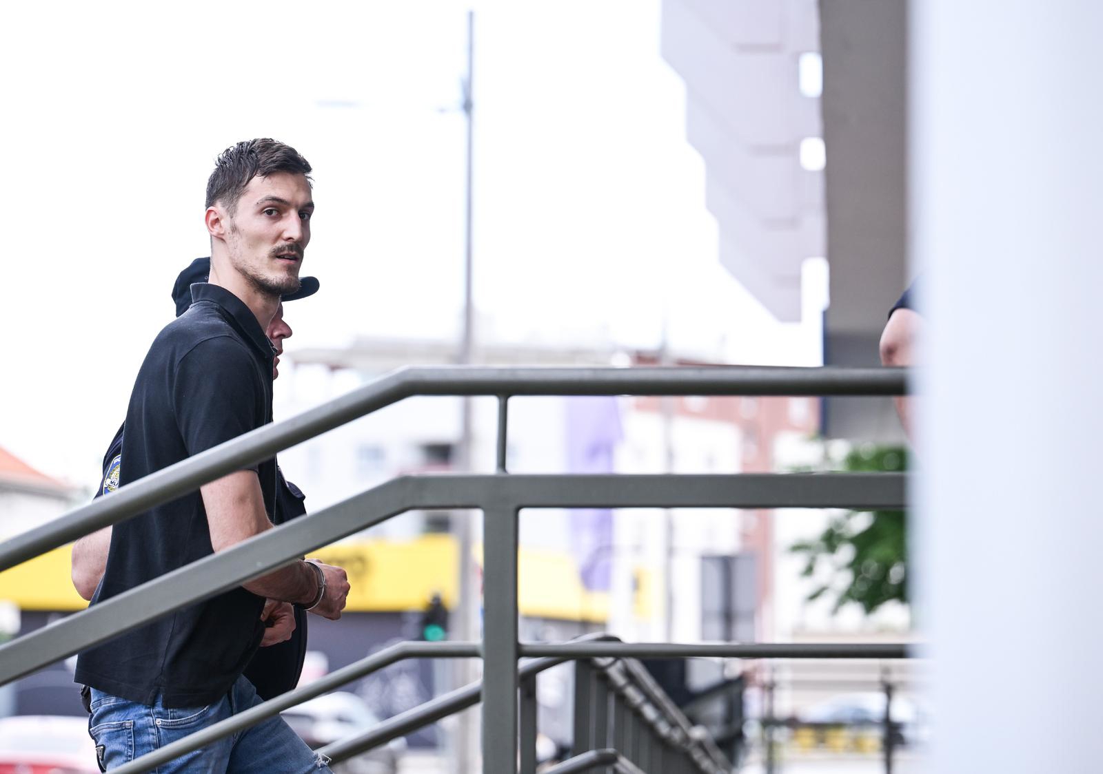 Detalji otmice pred Arenom: Namamili ga lažnim porukama pa ga dvaput ugurali u gepek
