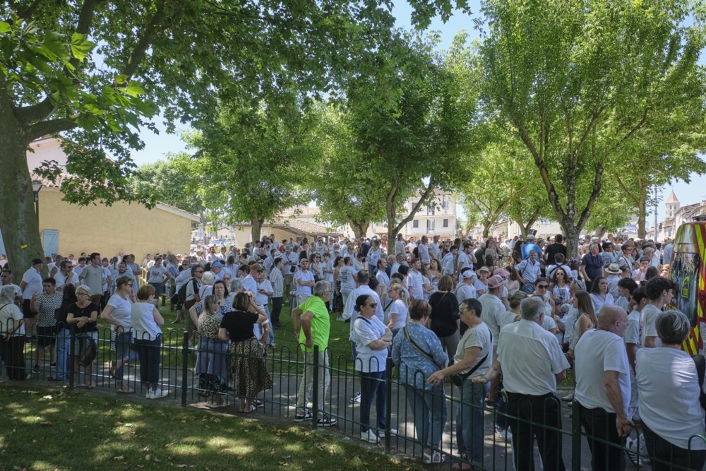 FOTO Bijeli marš u Francuskoj zbog smrti djevojčice i propusta pravosuđa
