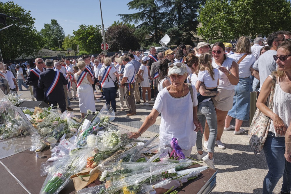 FOTO Bijeli marš u Francuskoj zbog smrti djevojčice i propusta pravosuđa