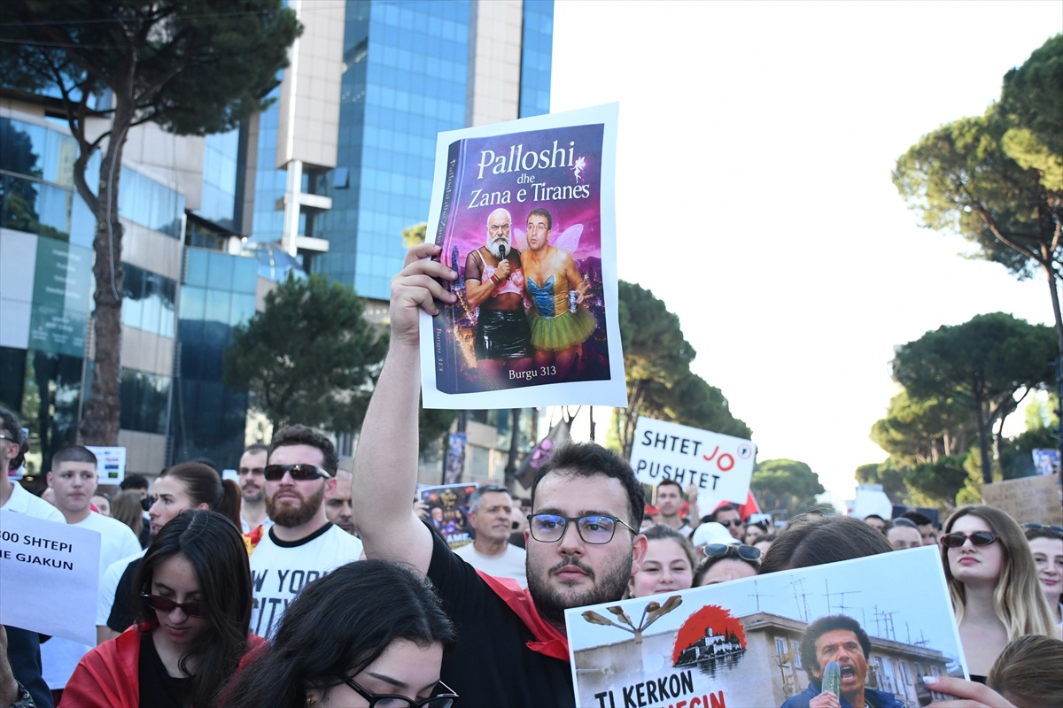 Masovni prosvjedi u Albaniji i deseti dan zbog luksuznog projekta Trumpovog zeta
