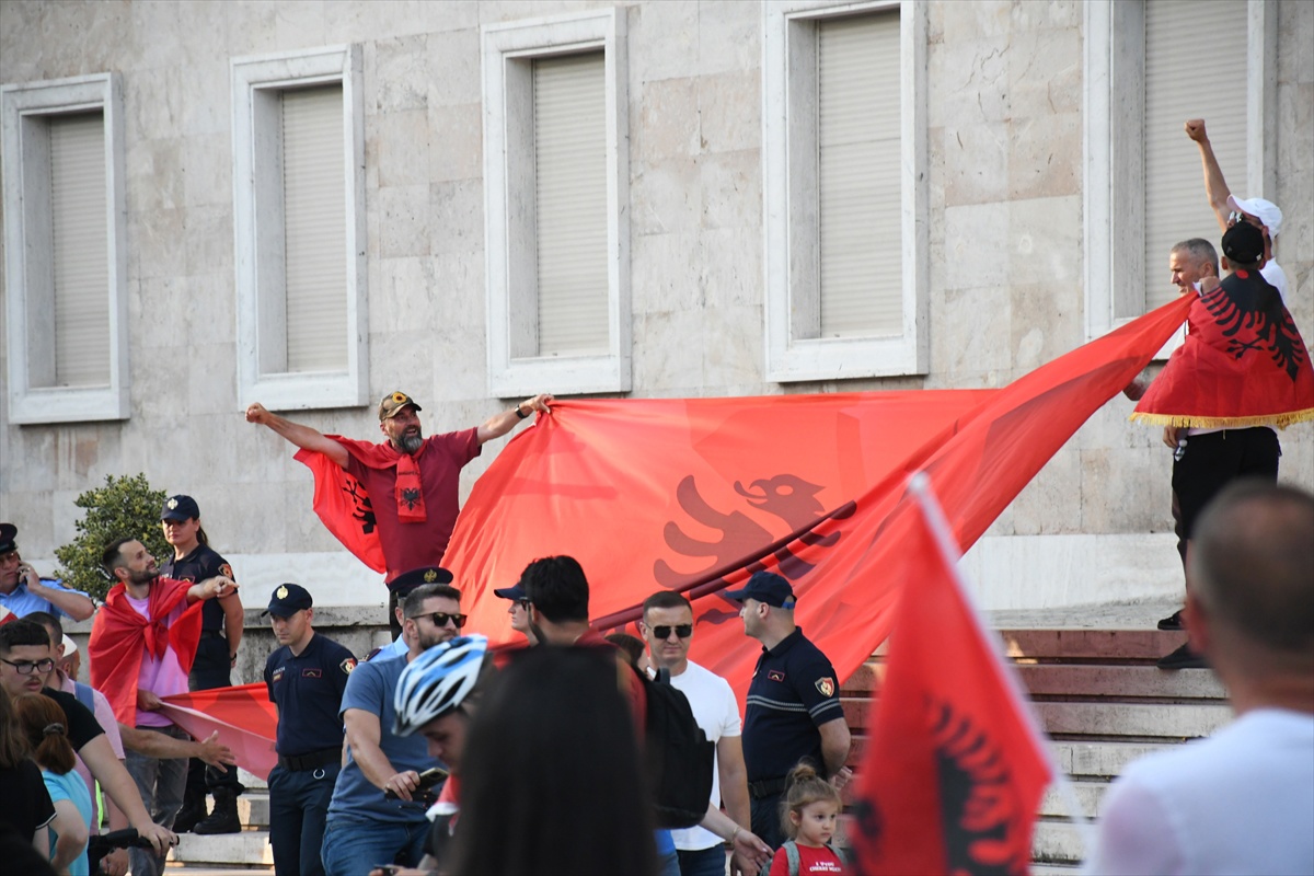 Masovni prosvjedi u Albaniji i deseti dan zbog luksuznog projekta Trumpovog zeta