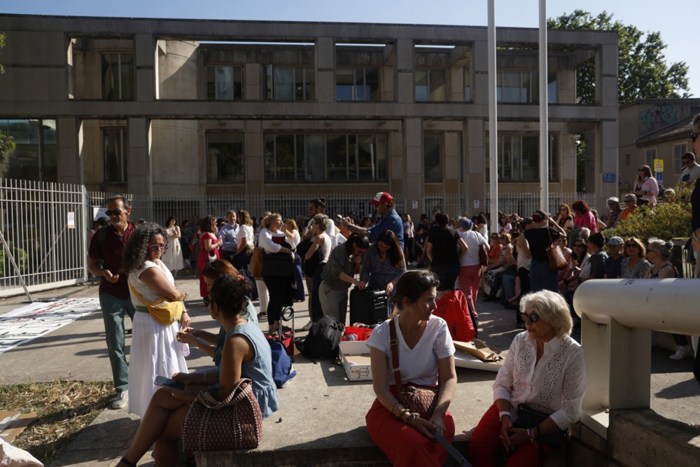 Prosvjedi diljem Francuske zbog ubijene djevojčice. "Kolektivno smo zakazali"