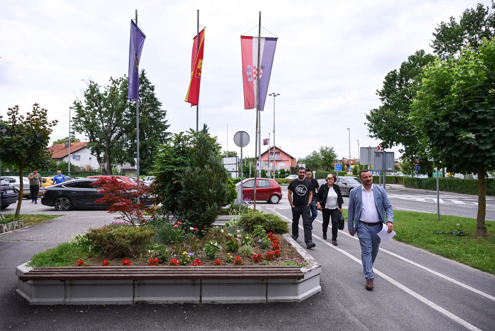 USKOK je jutros upao u dom Viktora Šimunića. Doznali smo na što sumnjaju