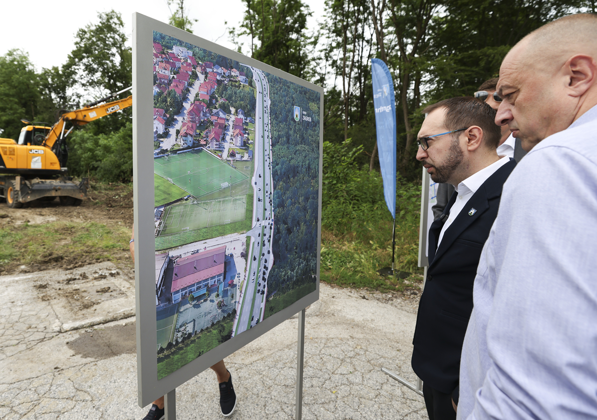 Počeli radovi na 3. etapi produžene Branimirove. Rok za završetak je šest mjeseci