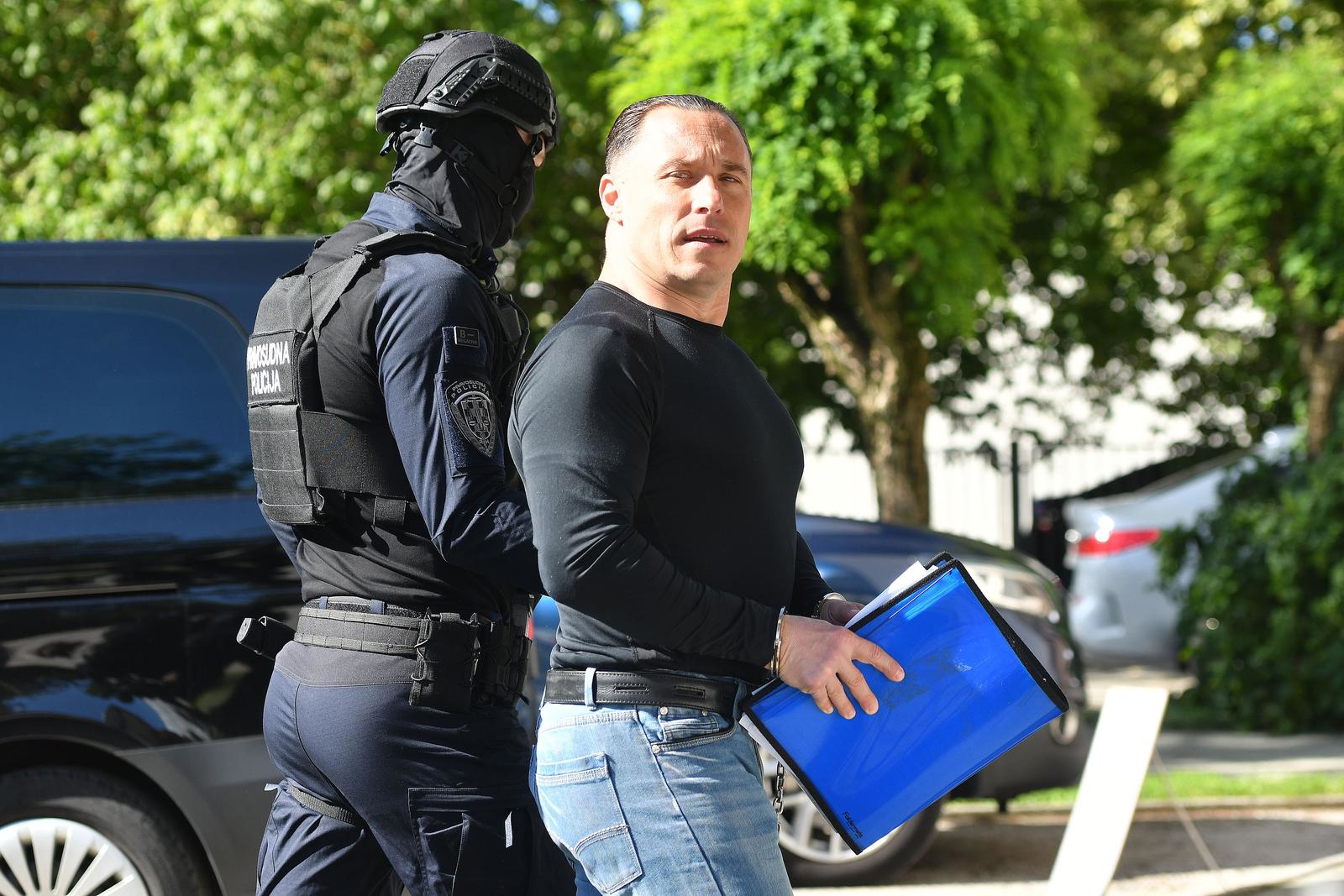 FOTO Srđan Mlađan uz jake mjere sigurnosti doveden na sud