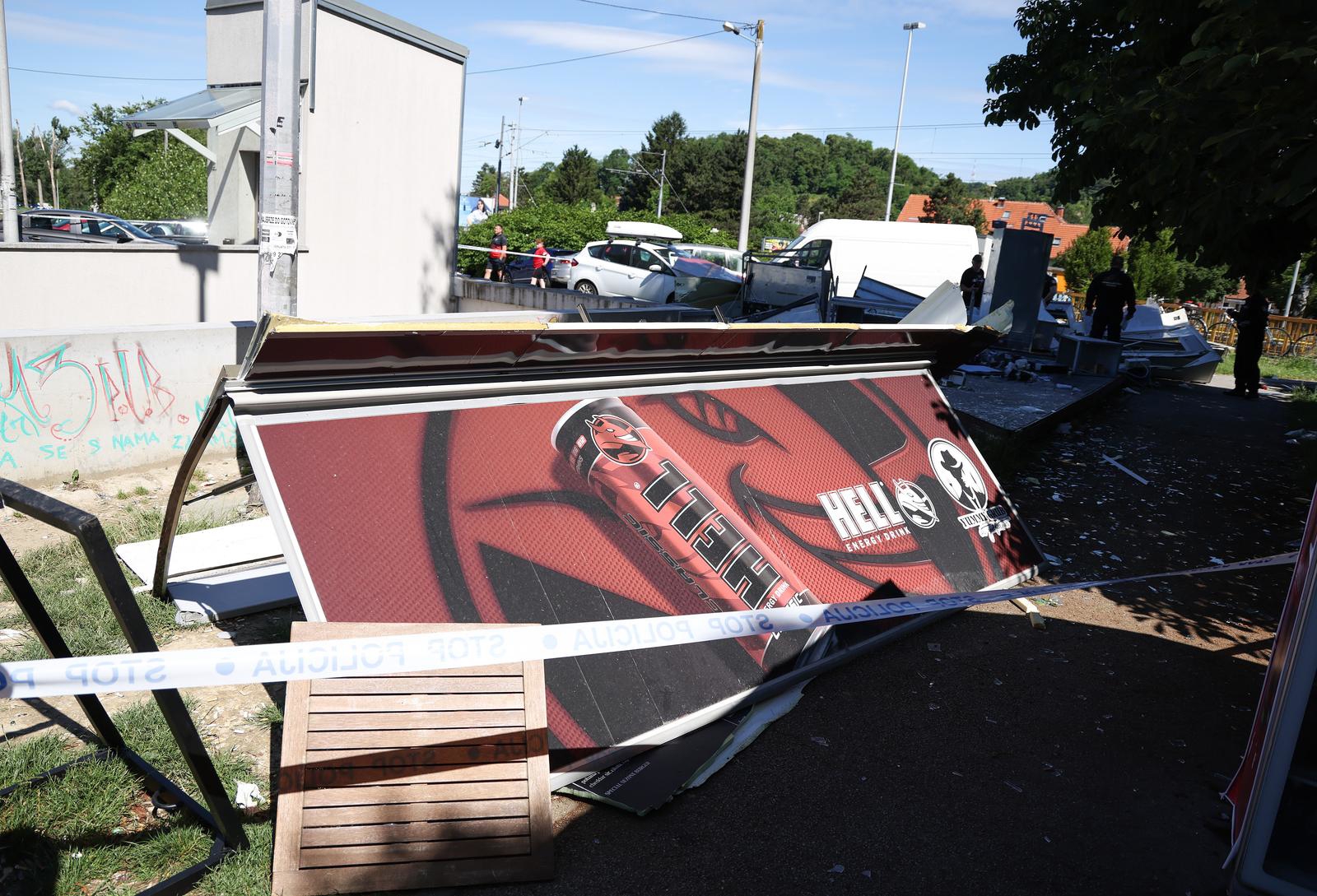 FOTO Eksplozija mobilne kućice fast fooda u zagrebačkom Podsusedu, dvoje ozlijeđenih