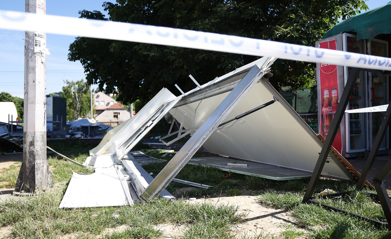 FOTO Eksplozija mobilne kućice fast fooda u zagrebačkom Podsusedu, dvoje ozlijeđenih
