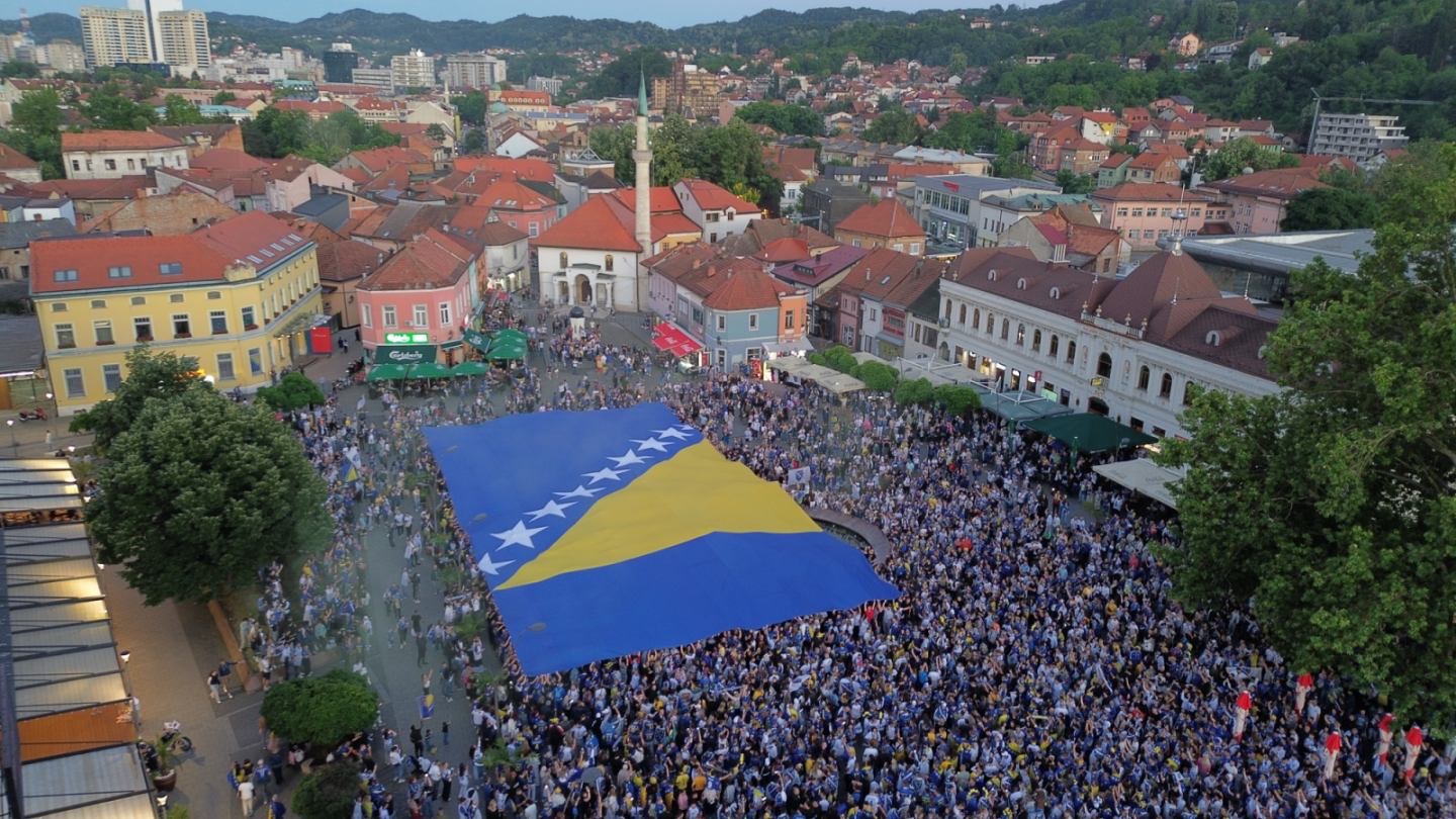GALERIJA Nema žešćih navijača od navijača BiH. To su dokazali na utakmici s Kanadom