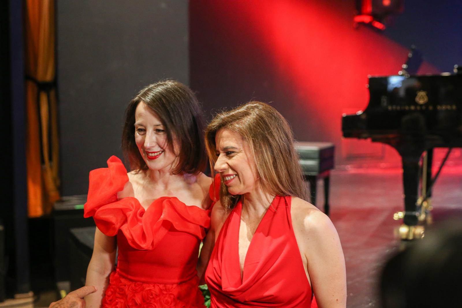 Neki od vas su htjeli voditi cure na koncert partizanske pjesme. Imamo fotke i snimke
