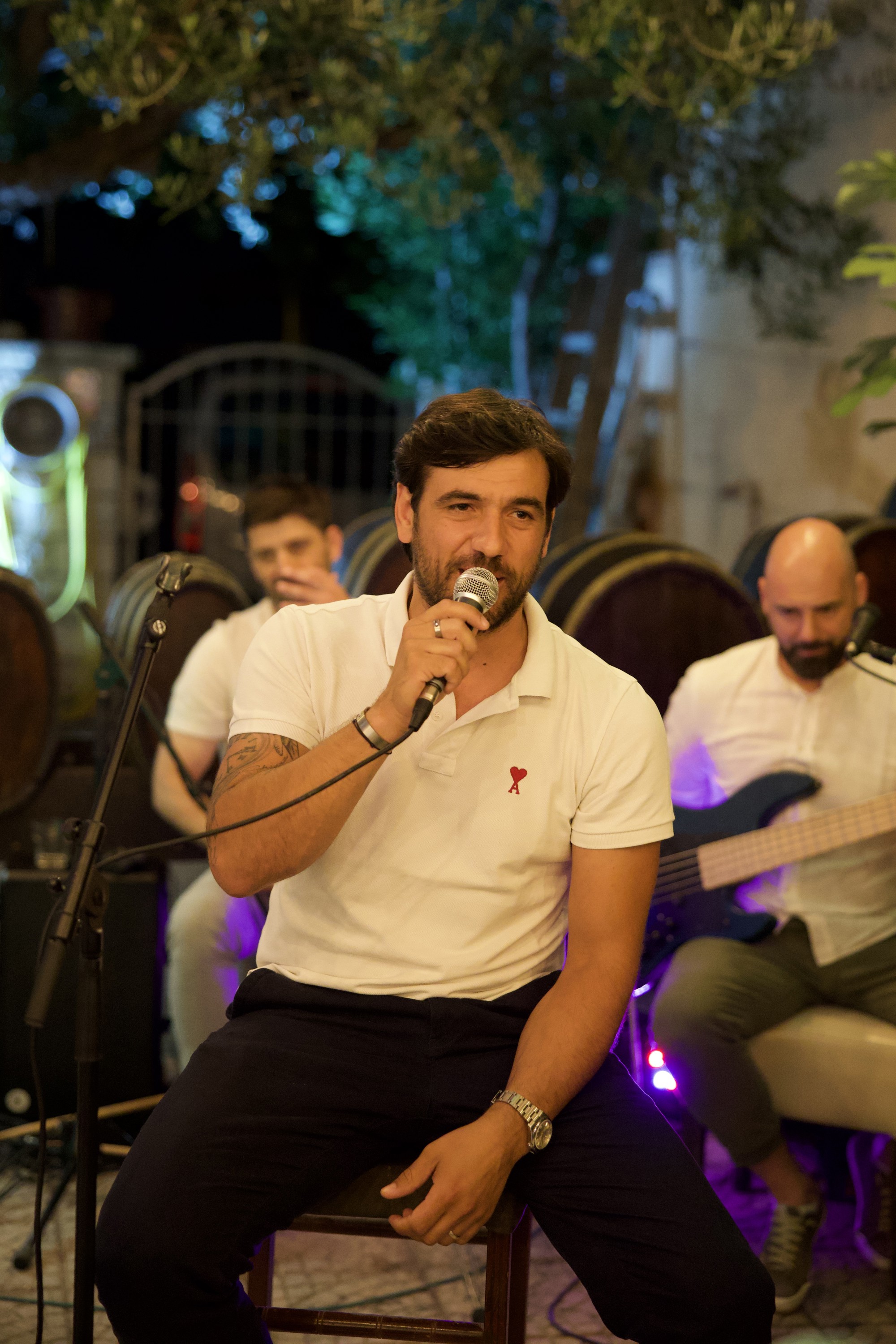 Splitska grupa organizirala večeru za promociju singla, to se pretvorilo u koncert