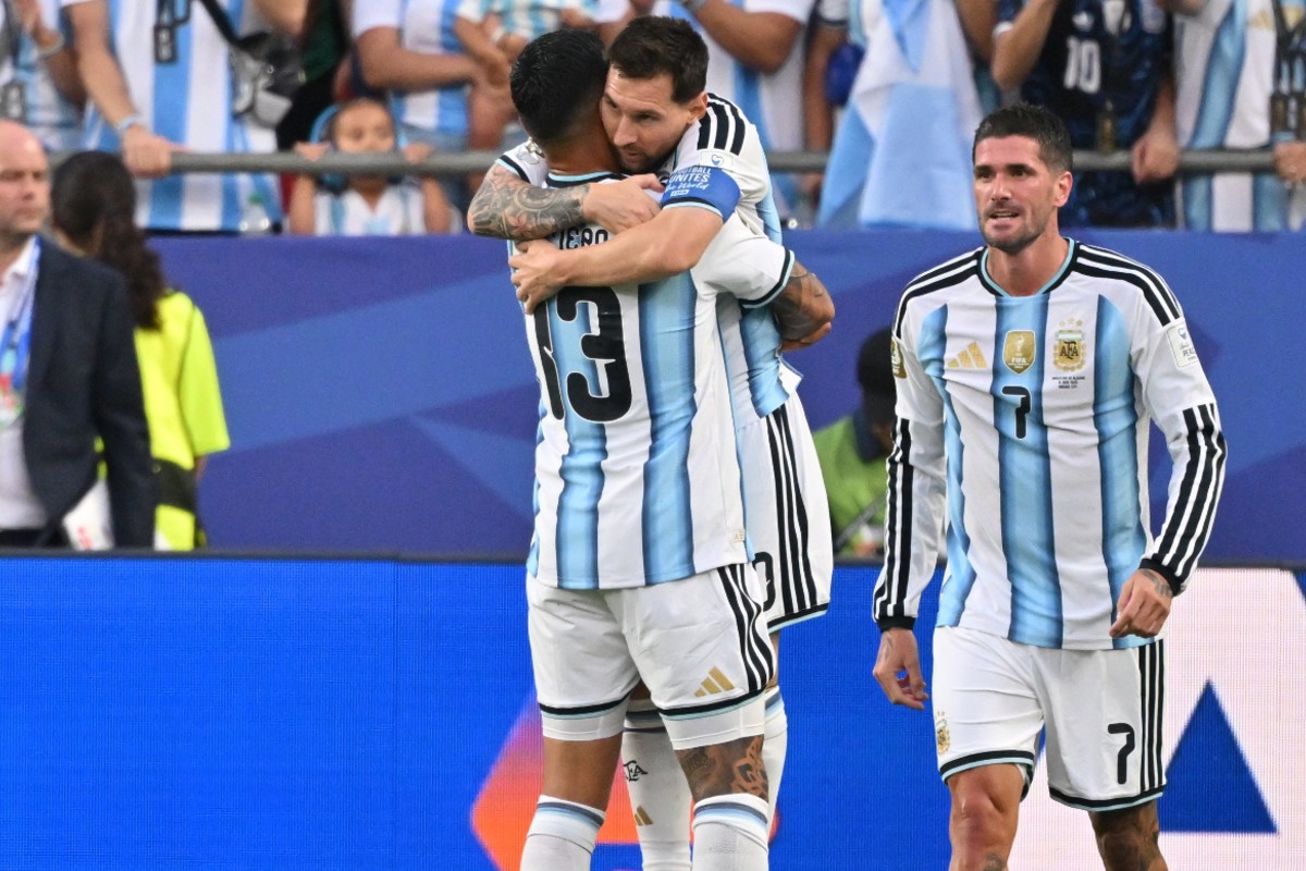 Čudesni Messi uništio Alžir. Zabio hat-trick i postao najbolji strijelac SP-a