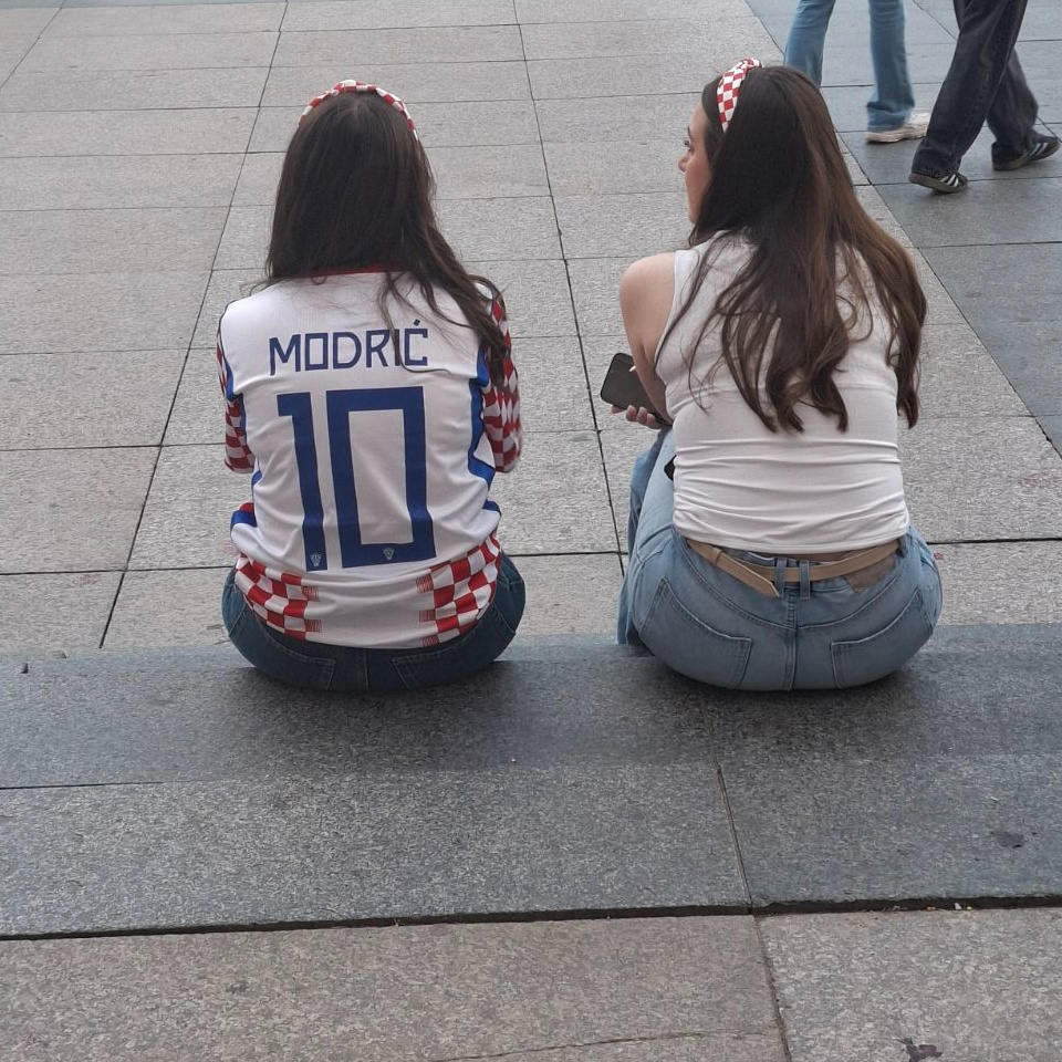 FOTO Zagrebom vlada navijačka euforija, prošetali smo gradom