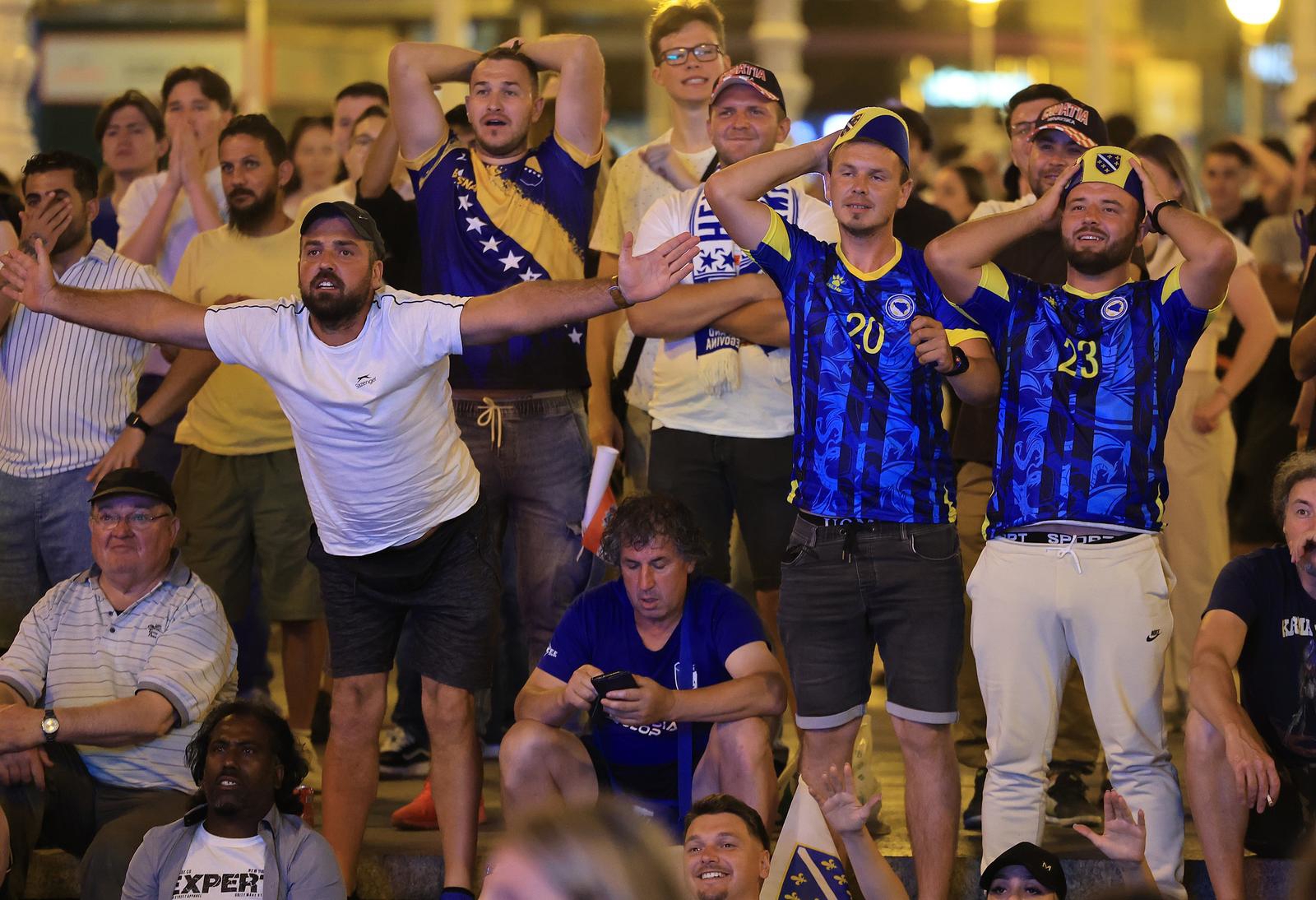 FOTO Nakon poraza od Švicarske tuga u Sarajevu i Zagrebu, pogledi govore sve