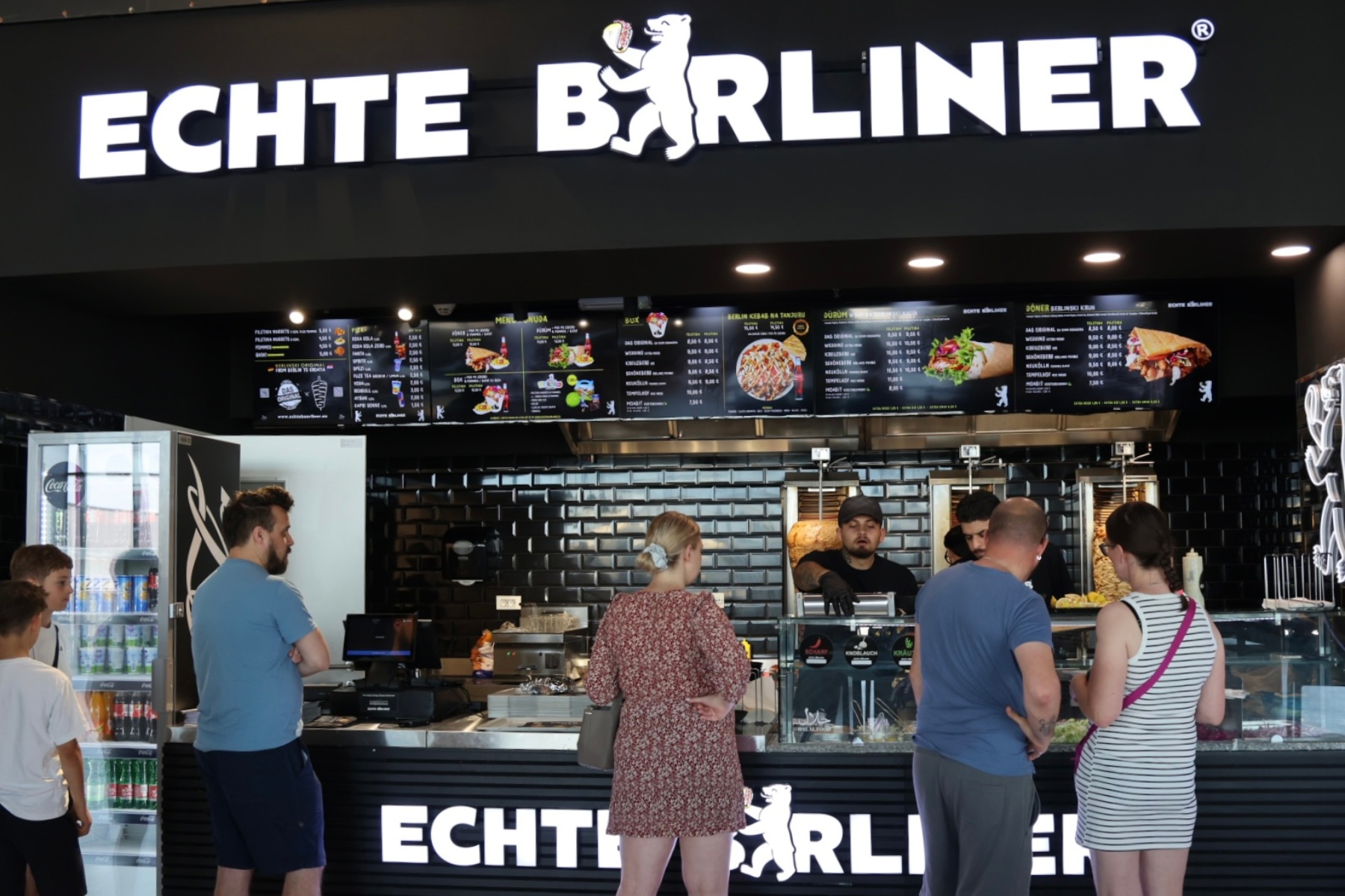 Otišli smo probati kebab zbog kojeg Zagrepčani stoje u redovima. Evo kakav je