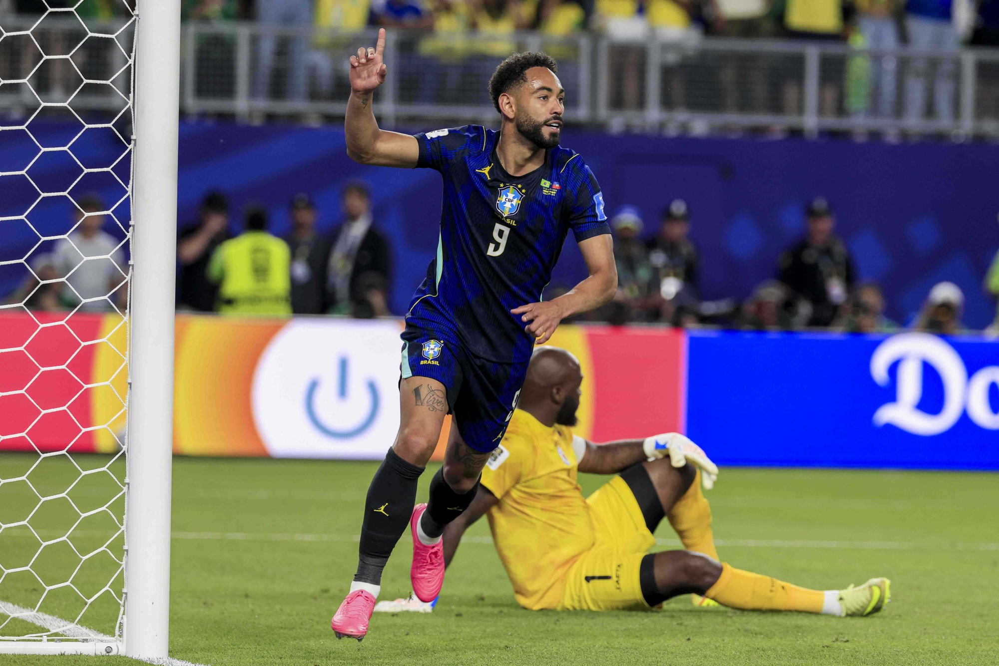 UŽIVO Show Cunhe i Viniciusa, Brazil juri prema prvoj pobjedi na SP-u