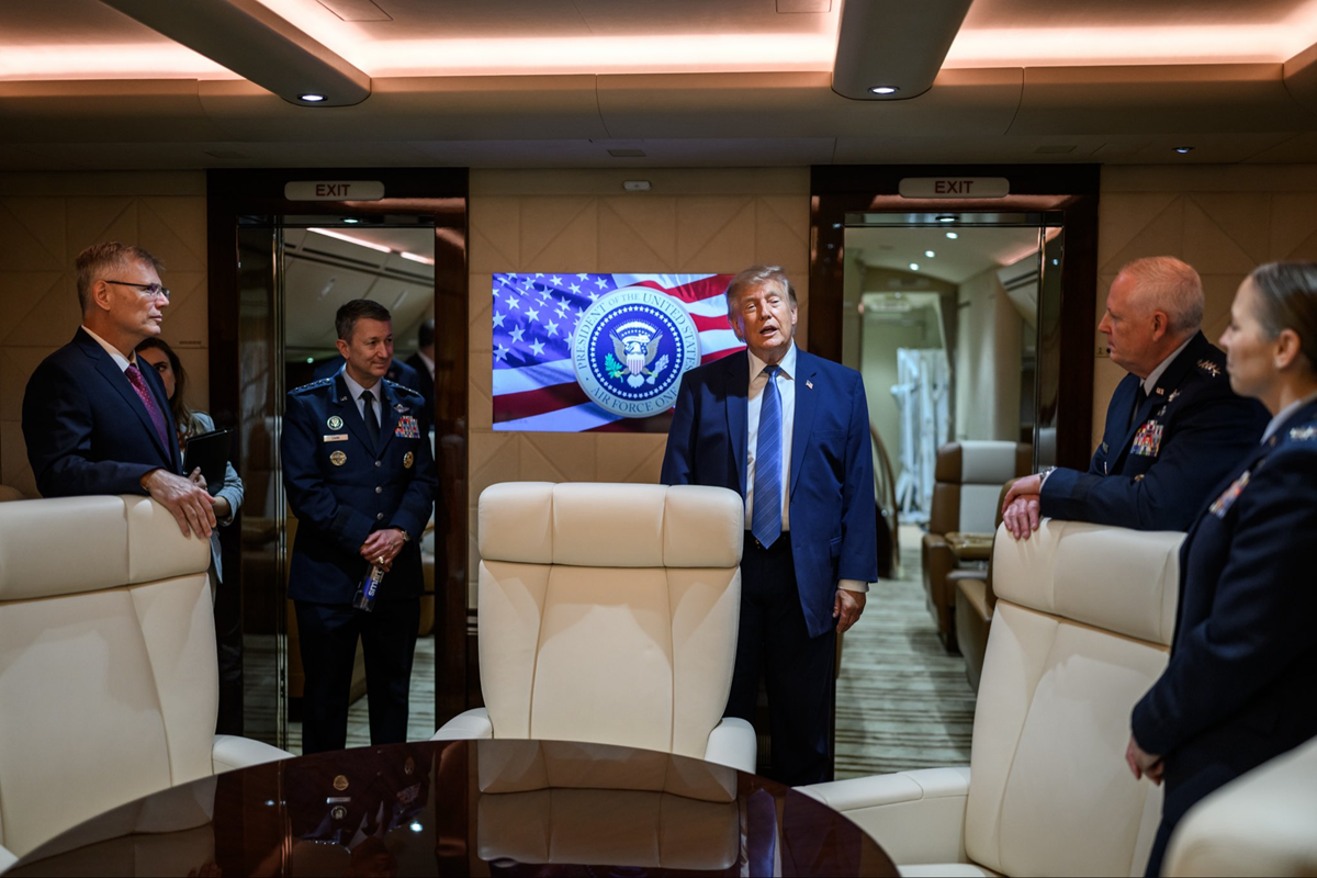 Trump predstavio luksuzni avion koji mu je poklonio Katar