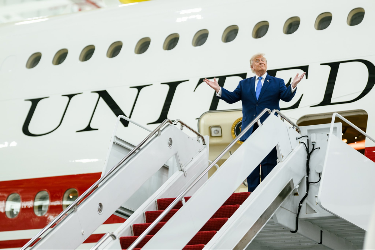 Trump predstavio luksuzni avion koji mu je poklonio Katar