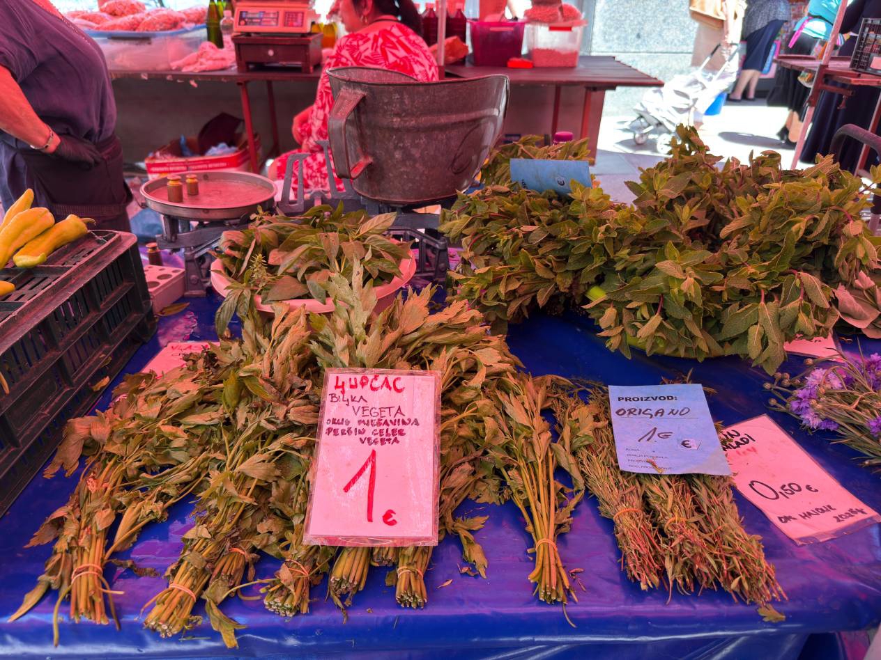 Marelice, "biljka vegeta"... Provjerili smo što se nudi na Dolcu