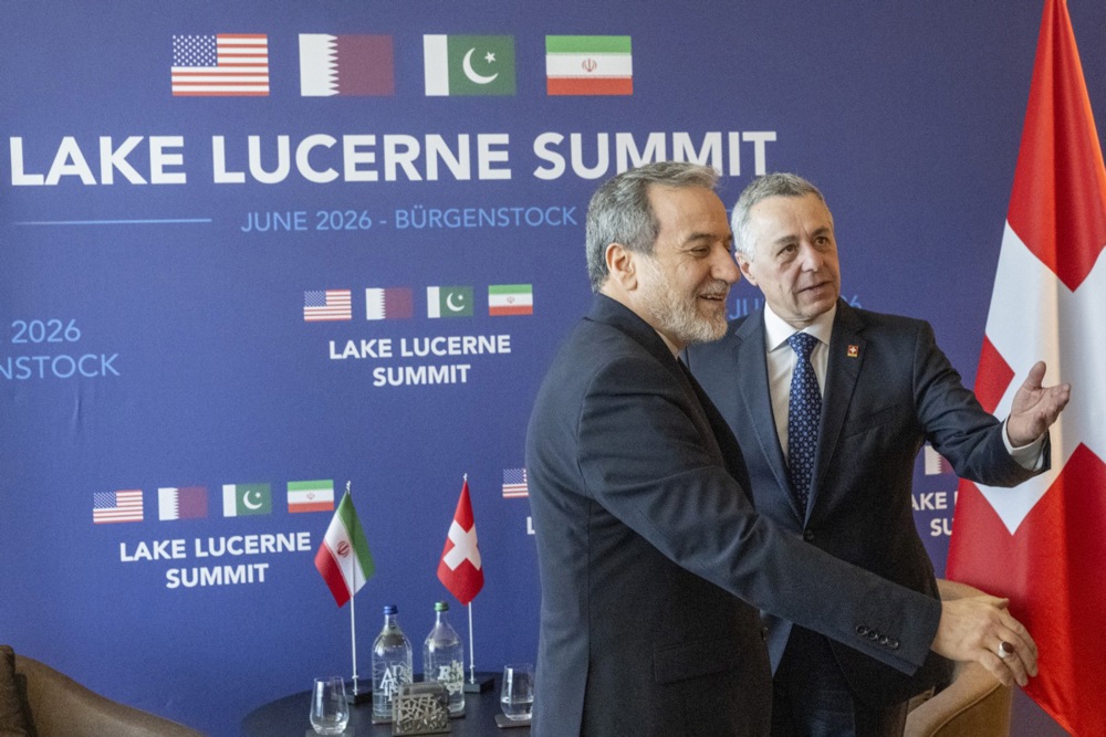 Trump i Iran razmjenjuju prijetnje, pregovori pauzirani. "Preuzet ćemo Hormuz silom"