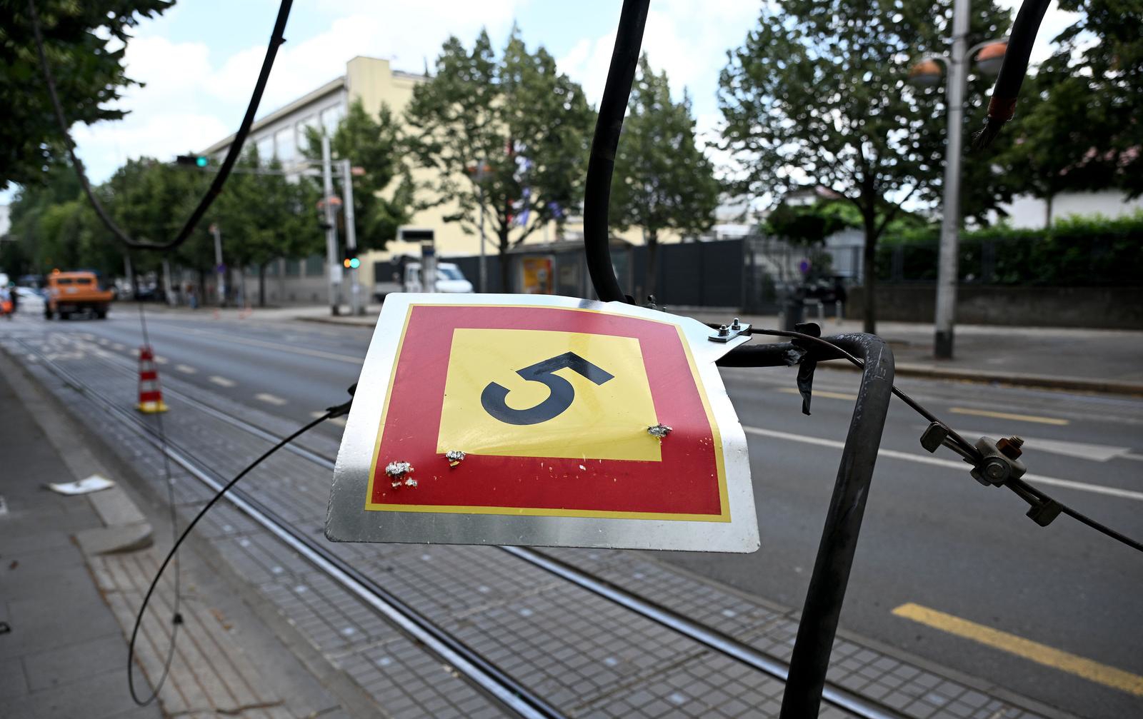 Otkriveno tko je kriv za prometnu u kojoj su pokidane žice tramvaja, pale su na ženu