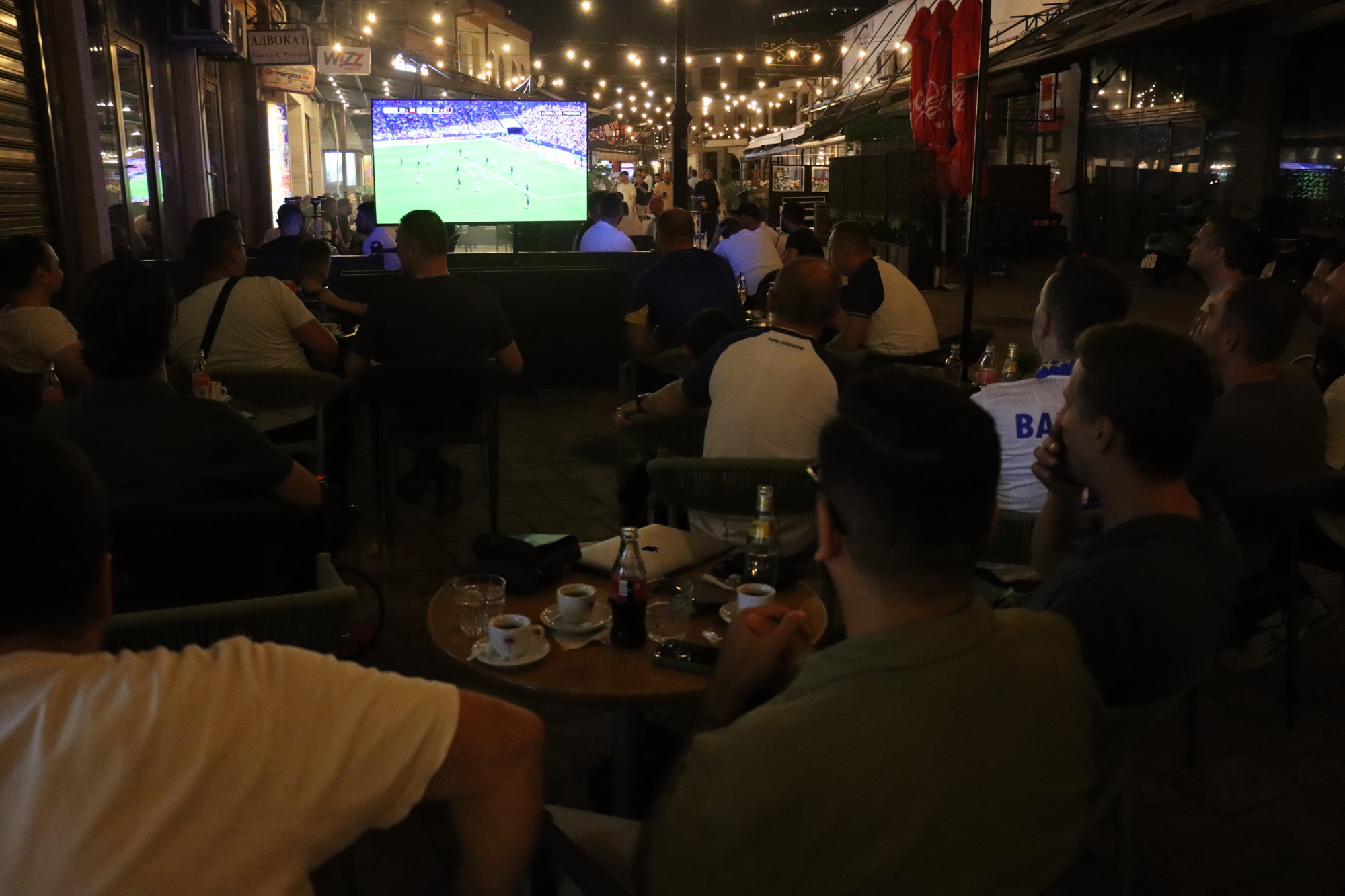 FOTO Pogledajte atmosferu u Skoplju i Novom Pazaru za vrijeme utakmice BiH