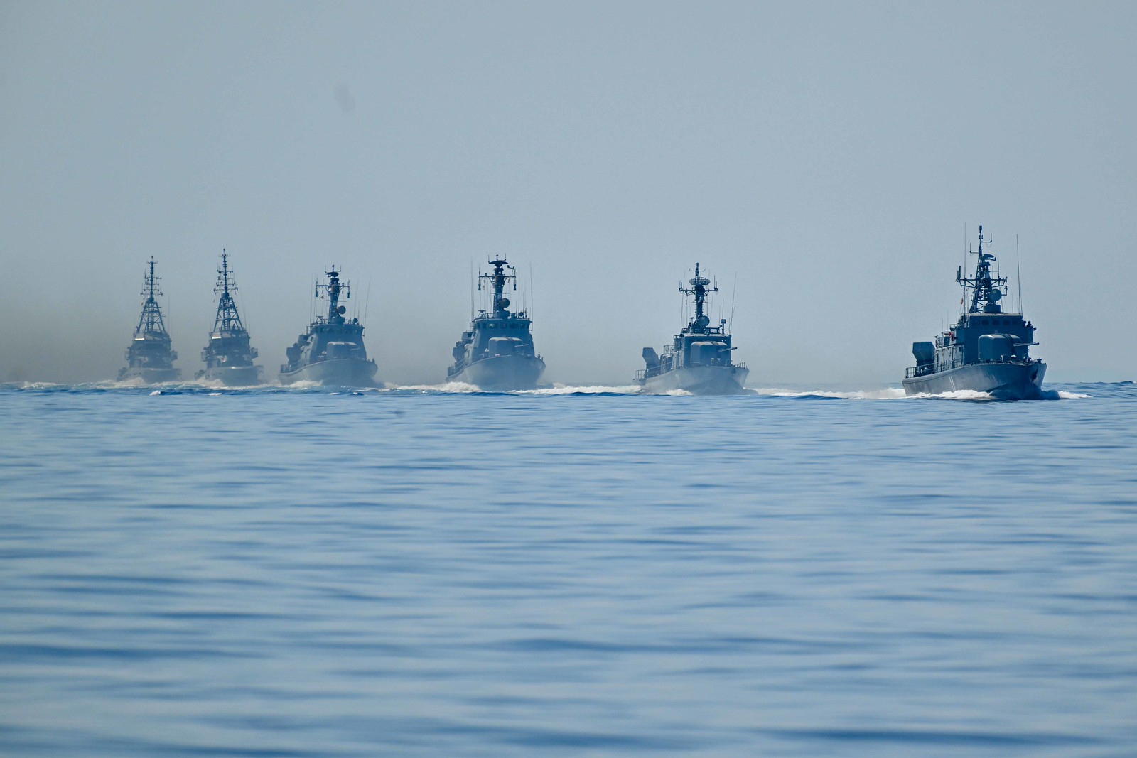 VIDEO Rafalei, Mistral, brodovi i specijalci. Pogledajte veliku vojnu vježbu na moru