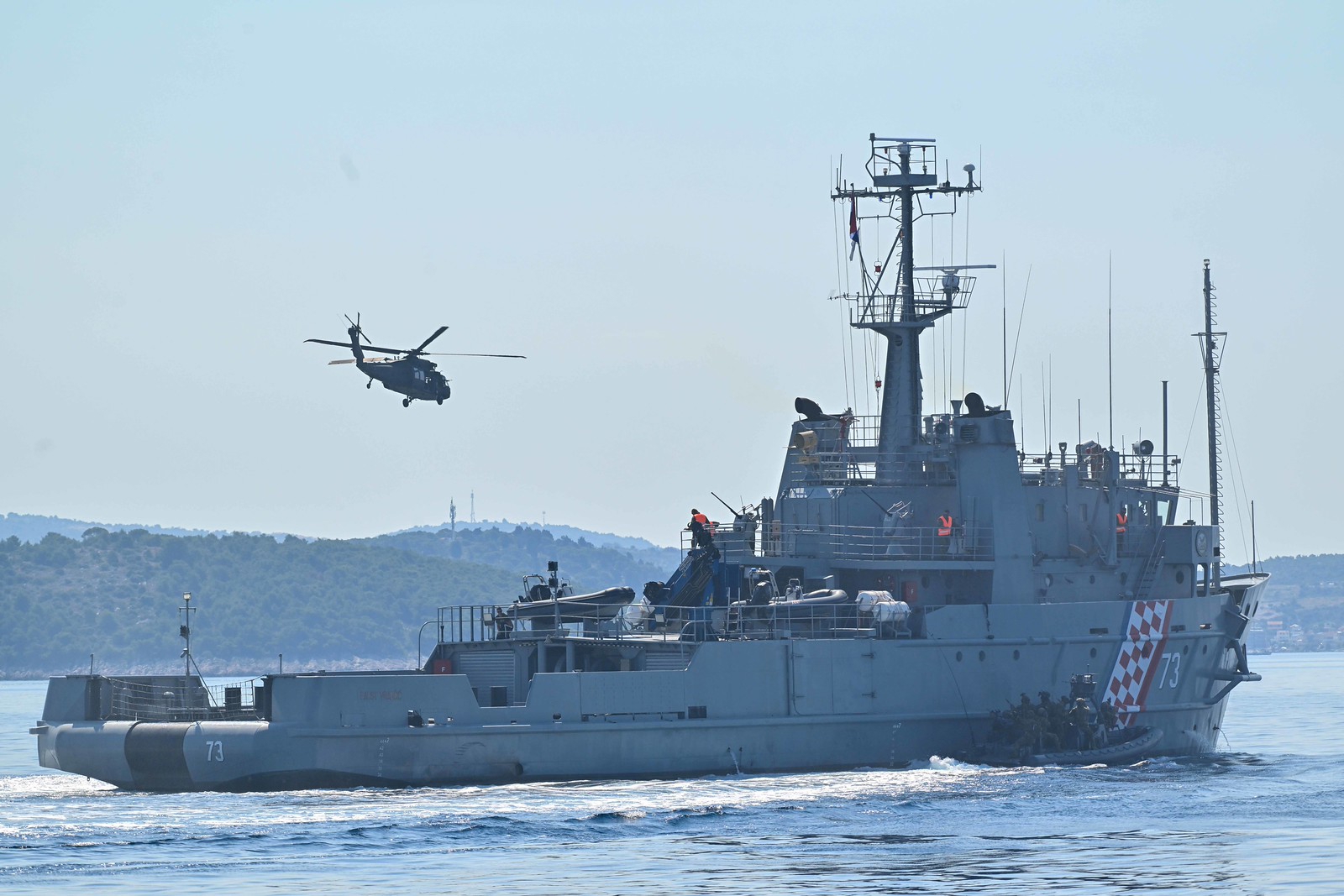 VIDEO Rafalei, Mistral, brodovi i specijalci. Pogledajte veliku vojnu vježbu na moru