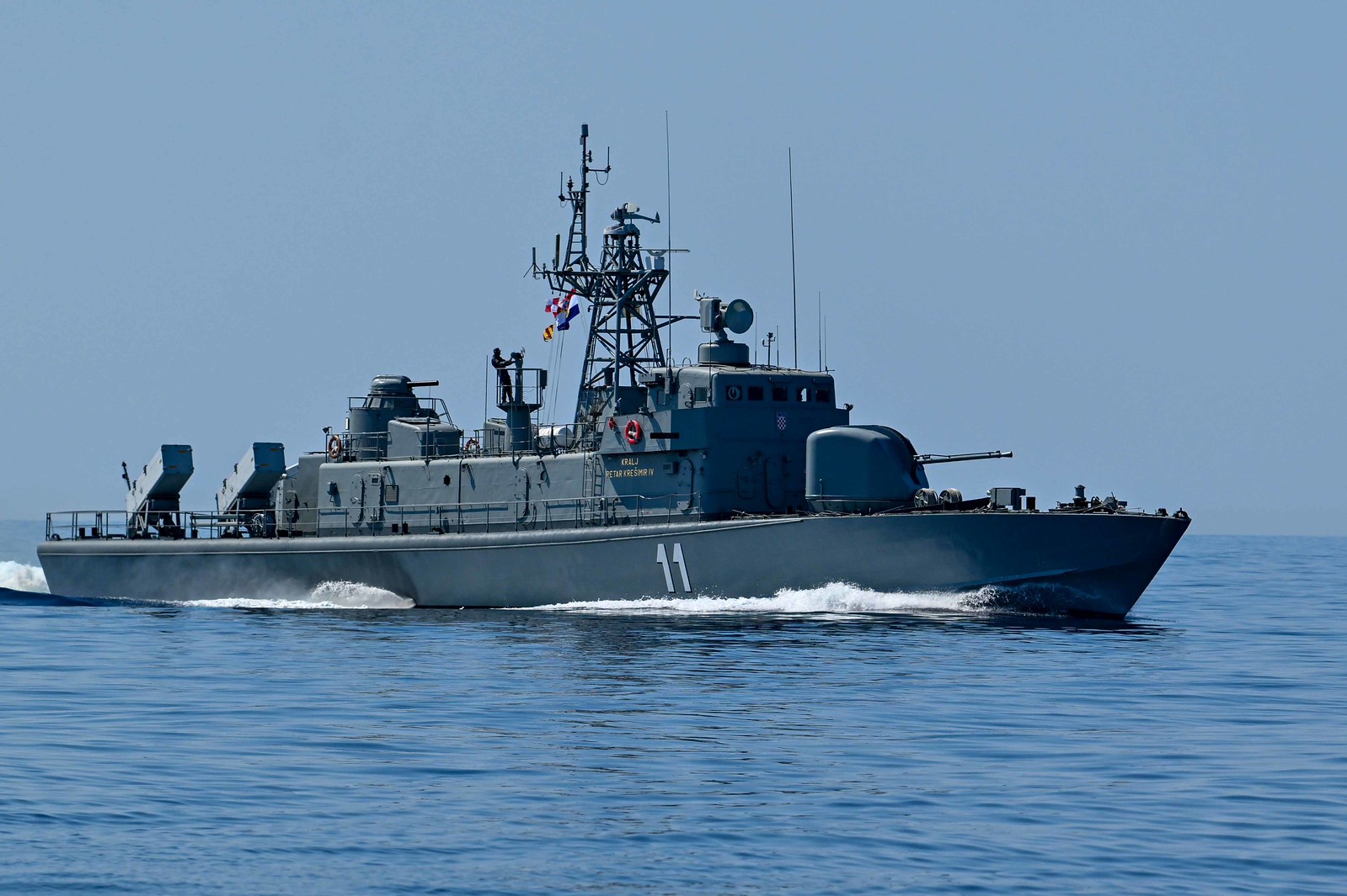 VIDEO Rafalei, Mistral, brodovi i specijalci. Pogledajte veliku vojnu vježbu na moru