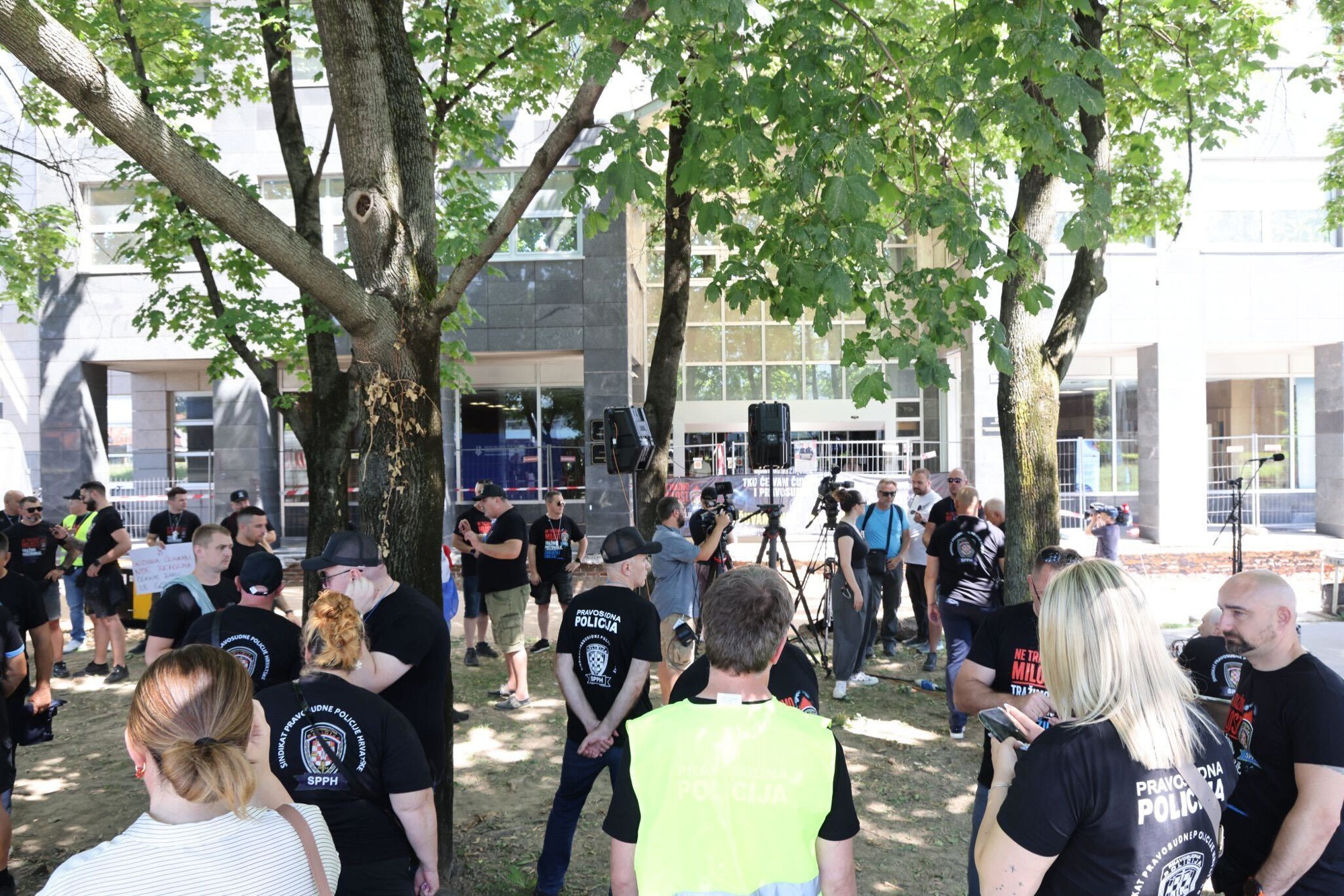Pravosudni policajci došli Habijanu pod prozor, sad najavio promjenu zakona