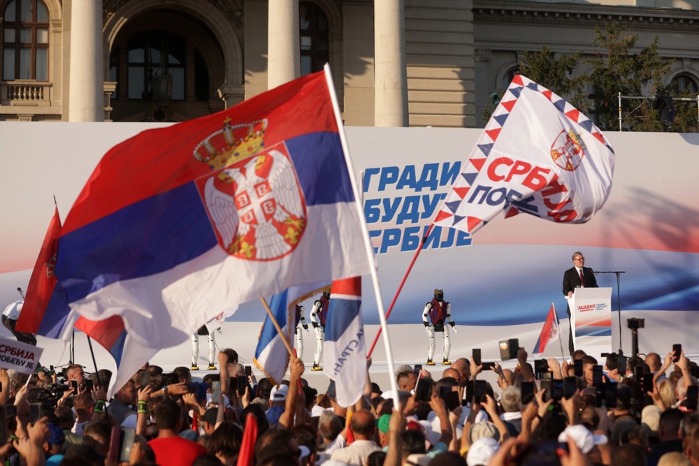 Što ako Vučić stvarno da ostavku? Na njegovo mjesto dolazi Ana Brnabić