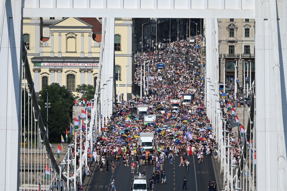 FOTO Održan prvi Pride nakon Orbanova poraza, pogledajte
