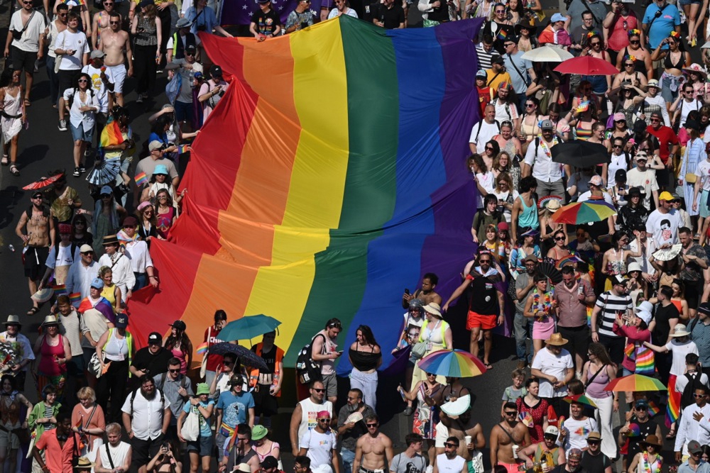 FOTO Održan prvi Pride nakon Orbanova poraza, pogledajte