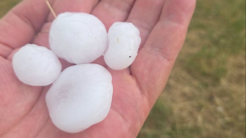 Rekordi u tri grada, oluja u Dalmaciji. Meteorologinja: Prijeti razorno nevrijeme