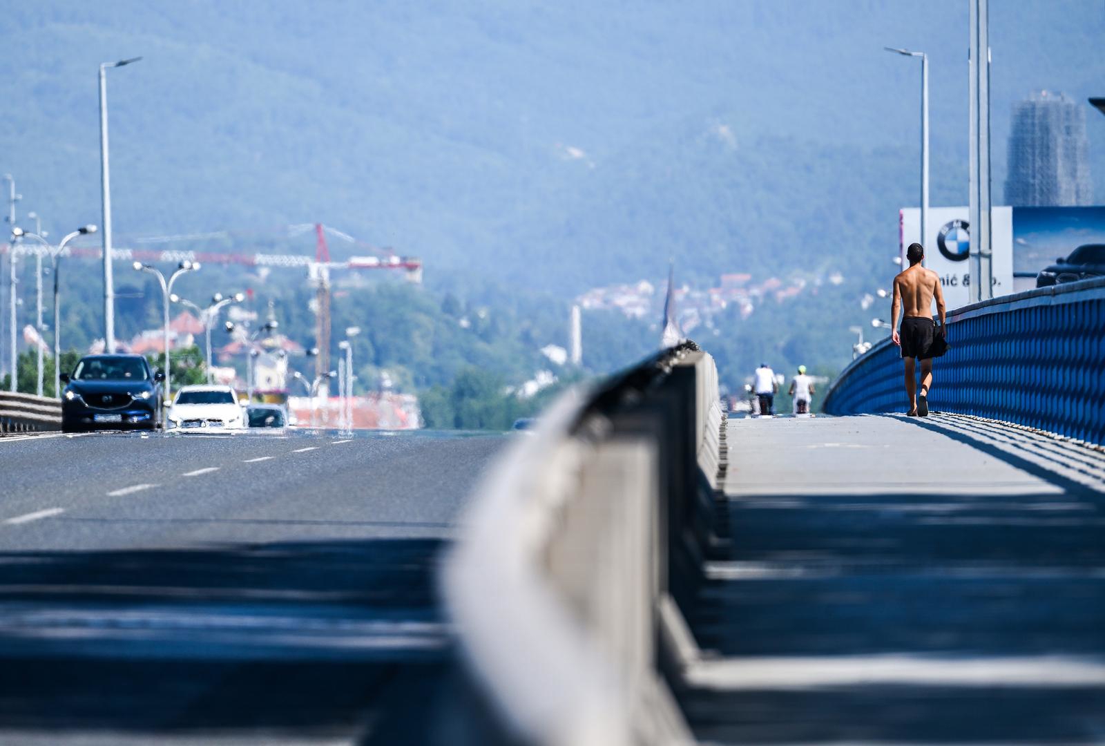 Rekordi u tri grada, oluja u Dalmaciji. Meteorologinja: Prijeti razorno nevrijeme