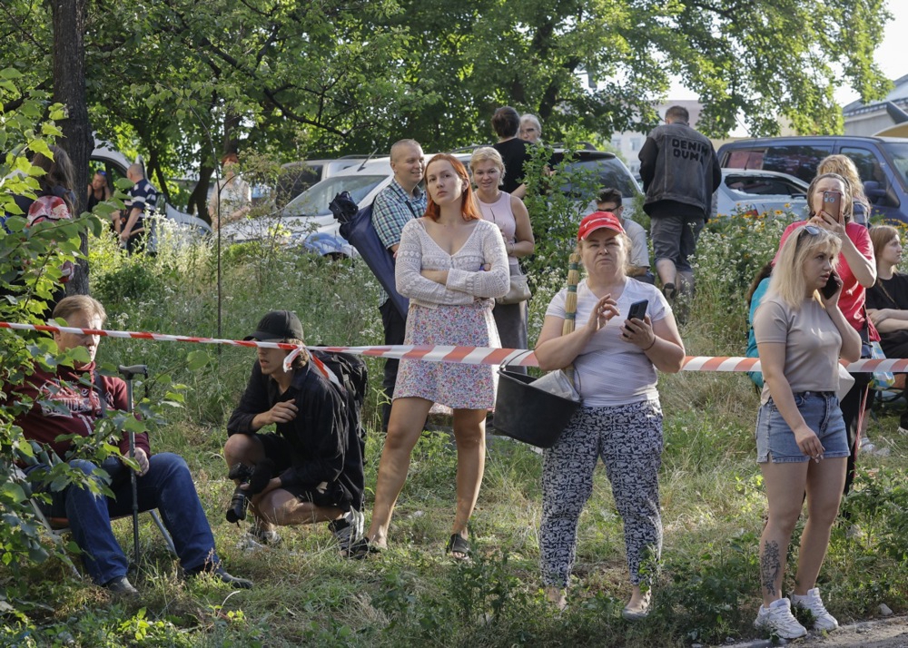 22 osobe poginule u udaru na Kijev. Zelenski izravno prozvao saveznike