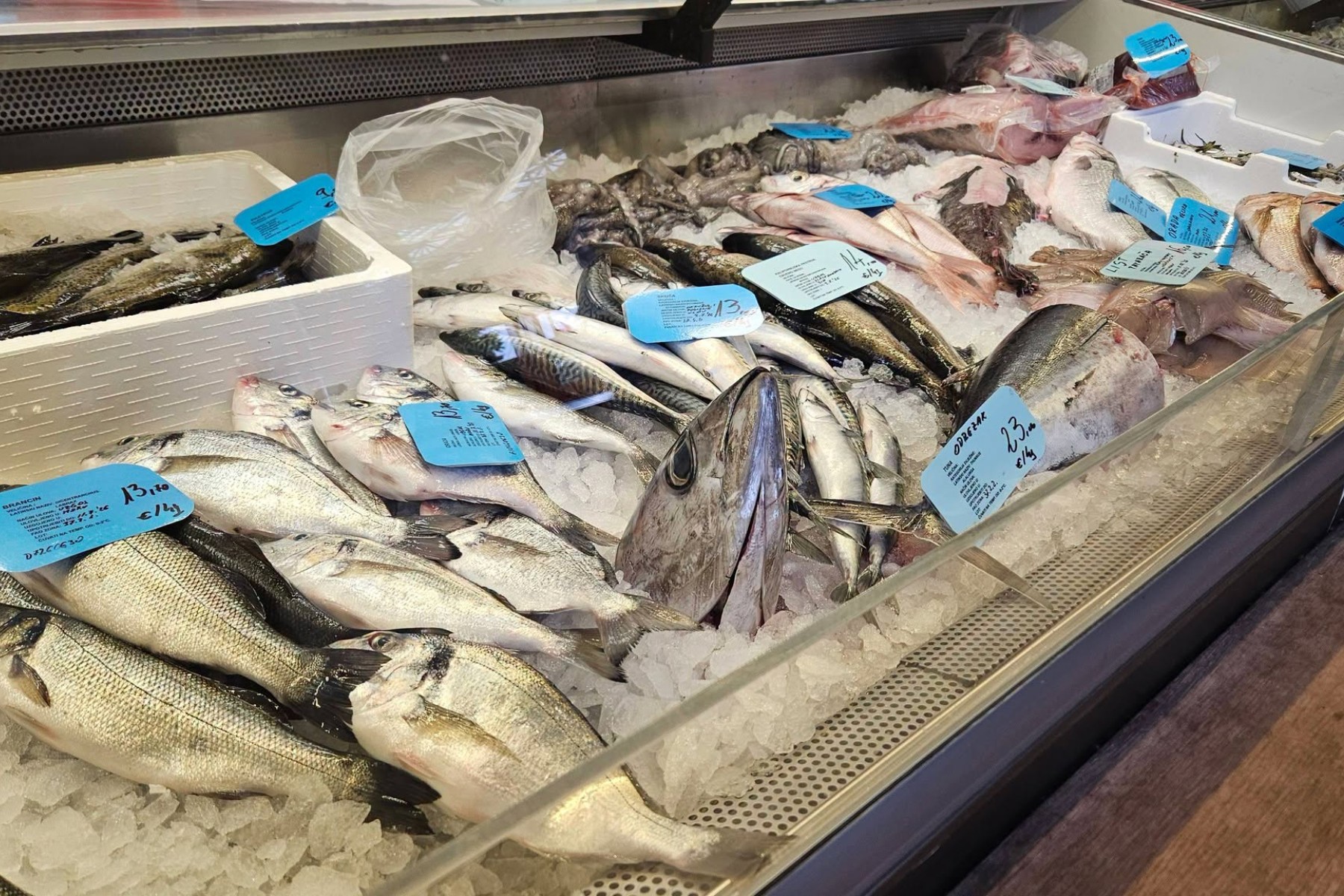 Sisak dobio novu ribarnicu: Pogledajte cijene tune, orade i pastrve